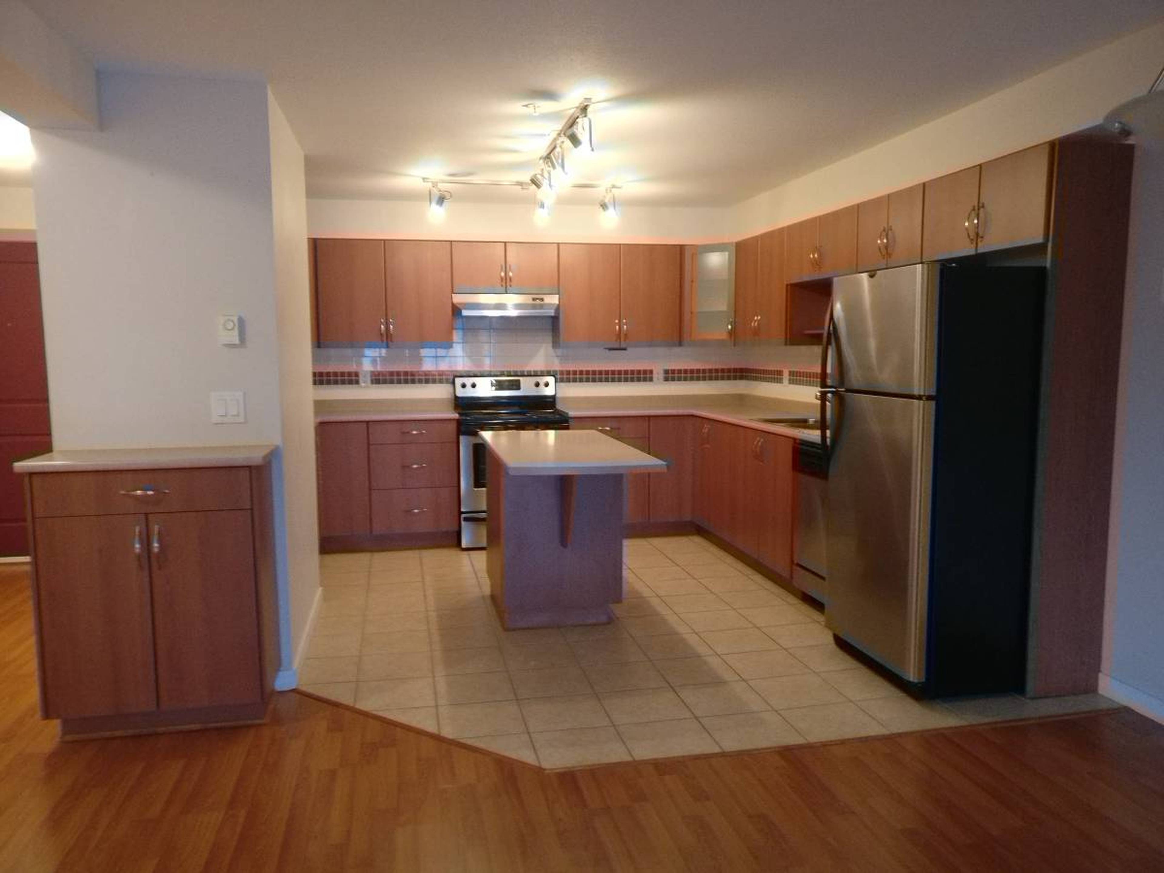 2 Bed  · 2 Bath for rent $2,800 / month