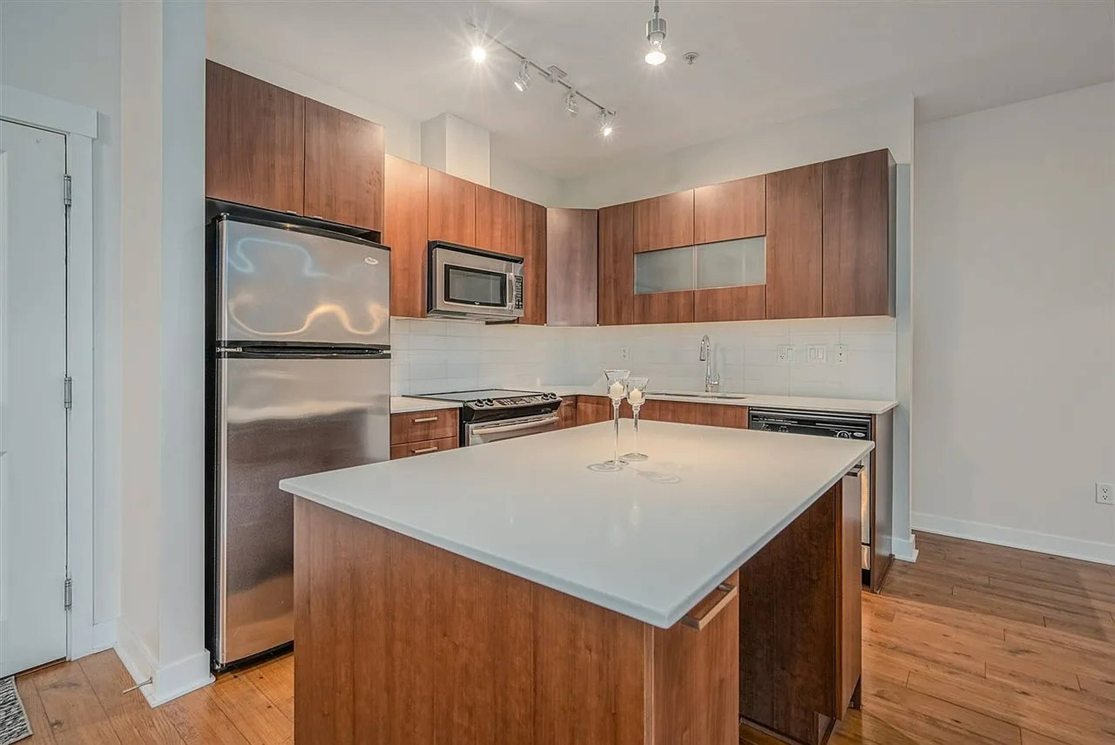2 Bed  · 2 Bath for rent $2,375 / month