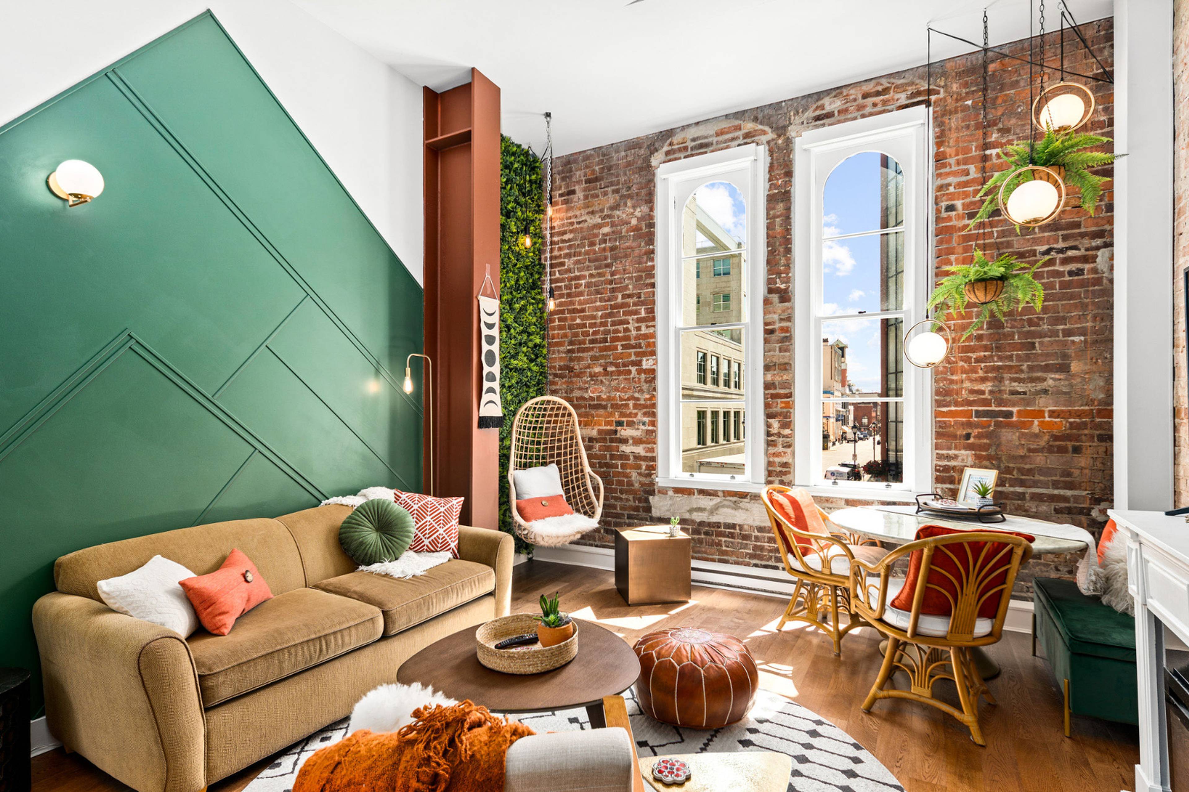 1 室  · 1 卫 for rent $2,950 / 月