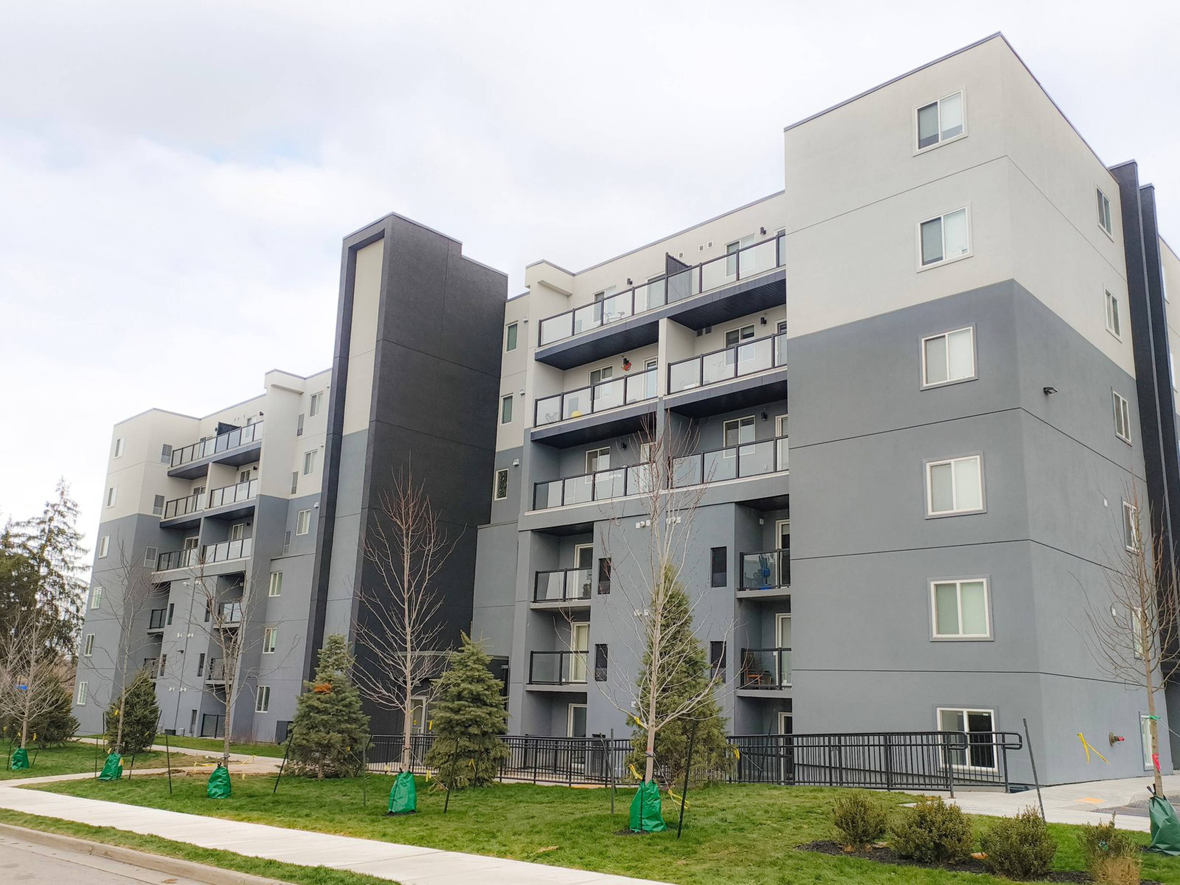 2 Bed  · 1 Bath for rent $1,895 / month