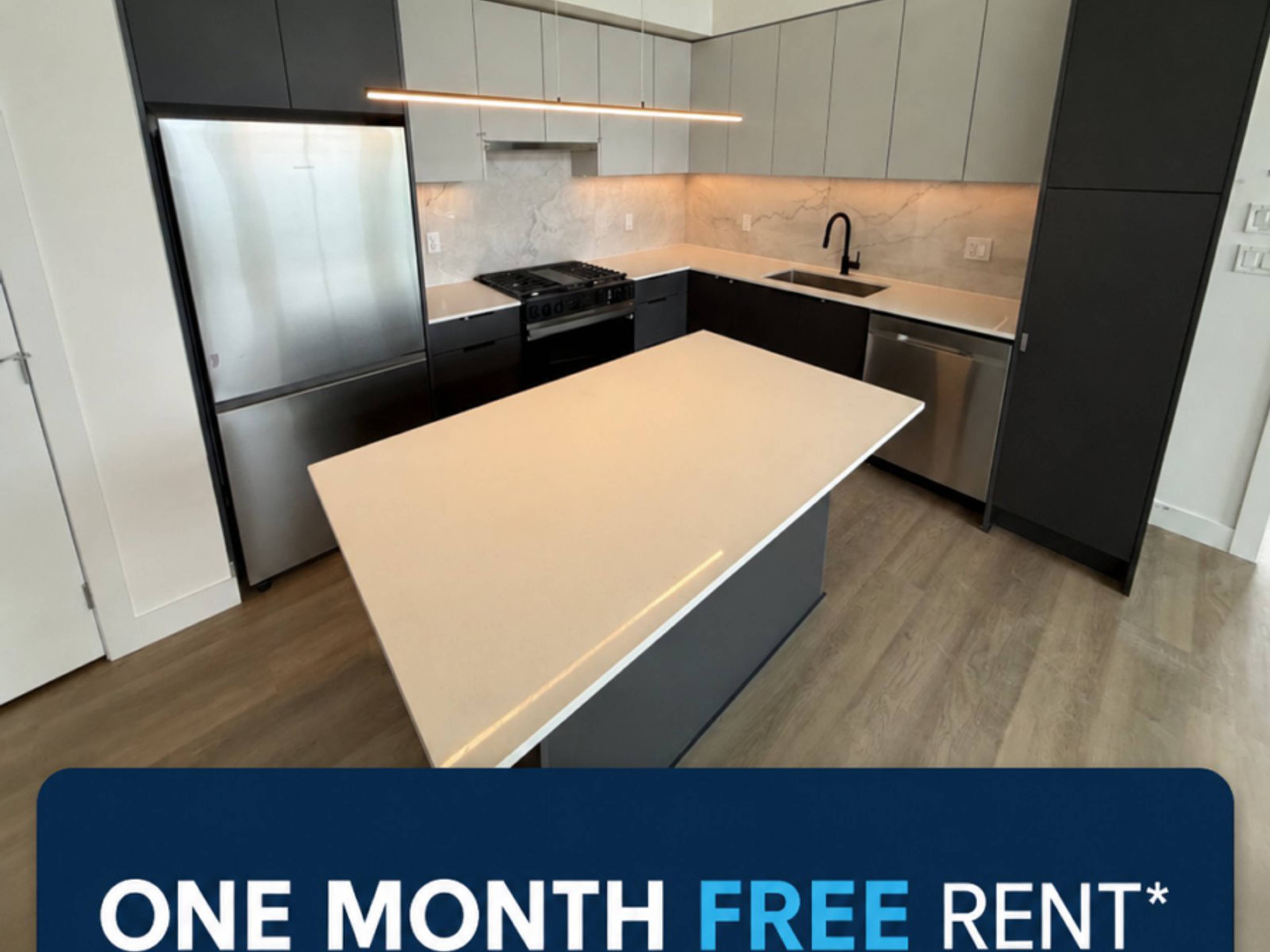 2 ch.  · 2 s. de bains for rent $3,500 / mois