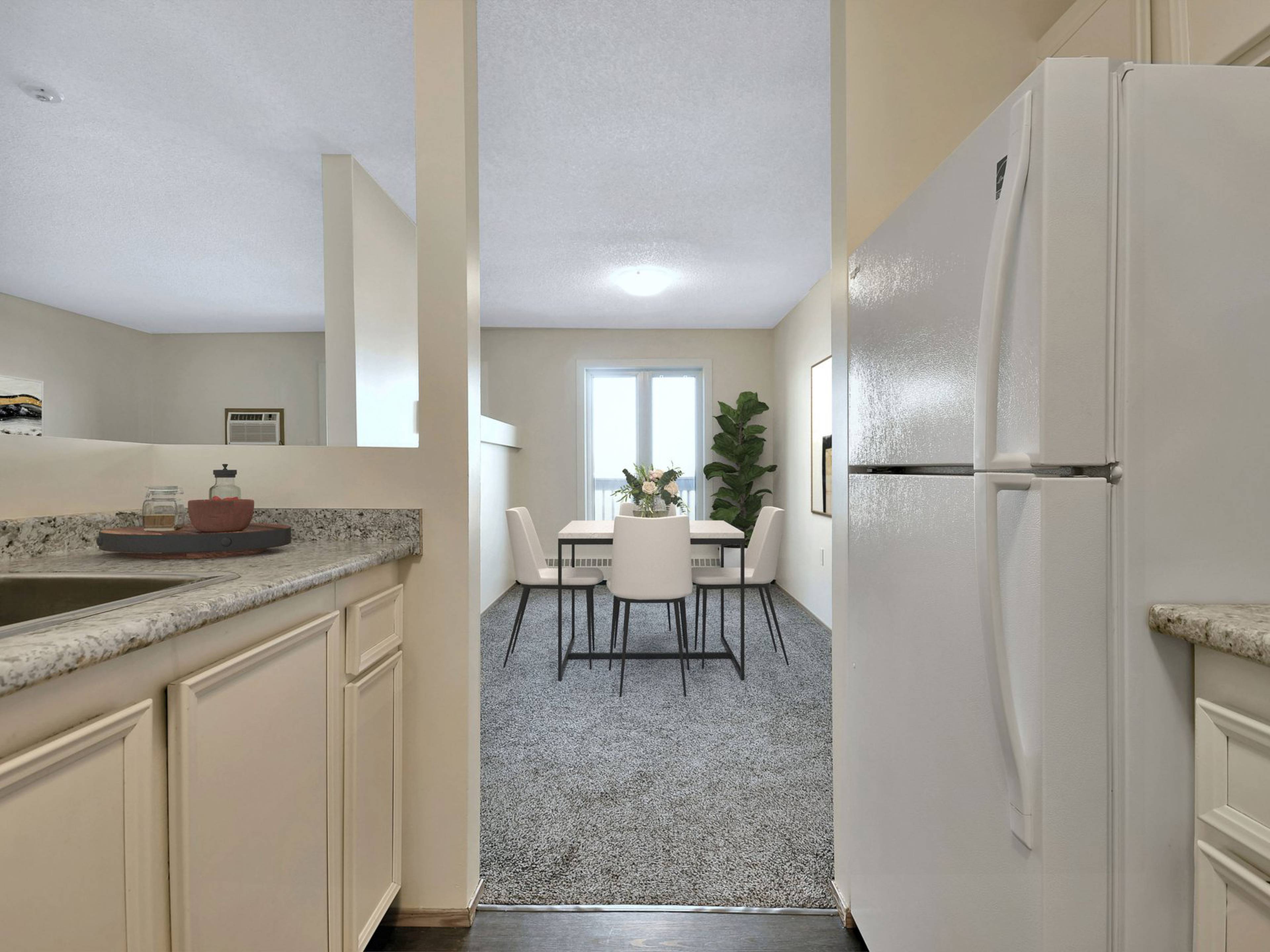 1 ch.  · 1 s. de bains for rent $1,419 / mois