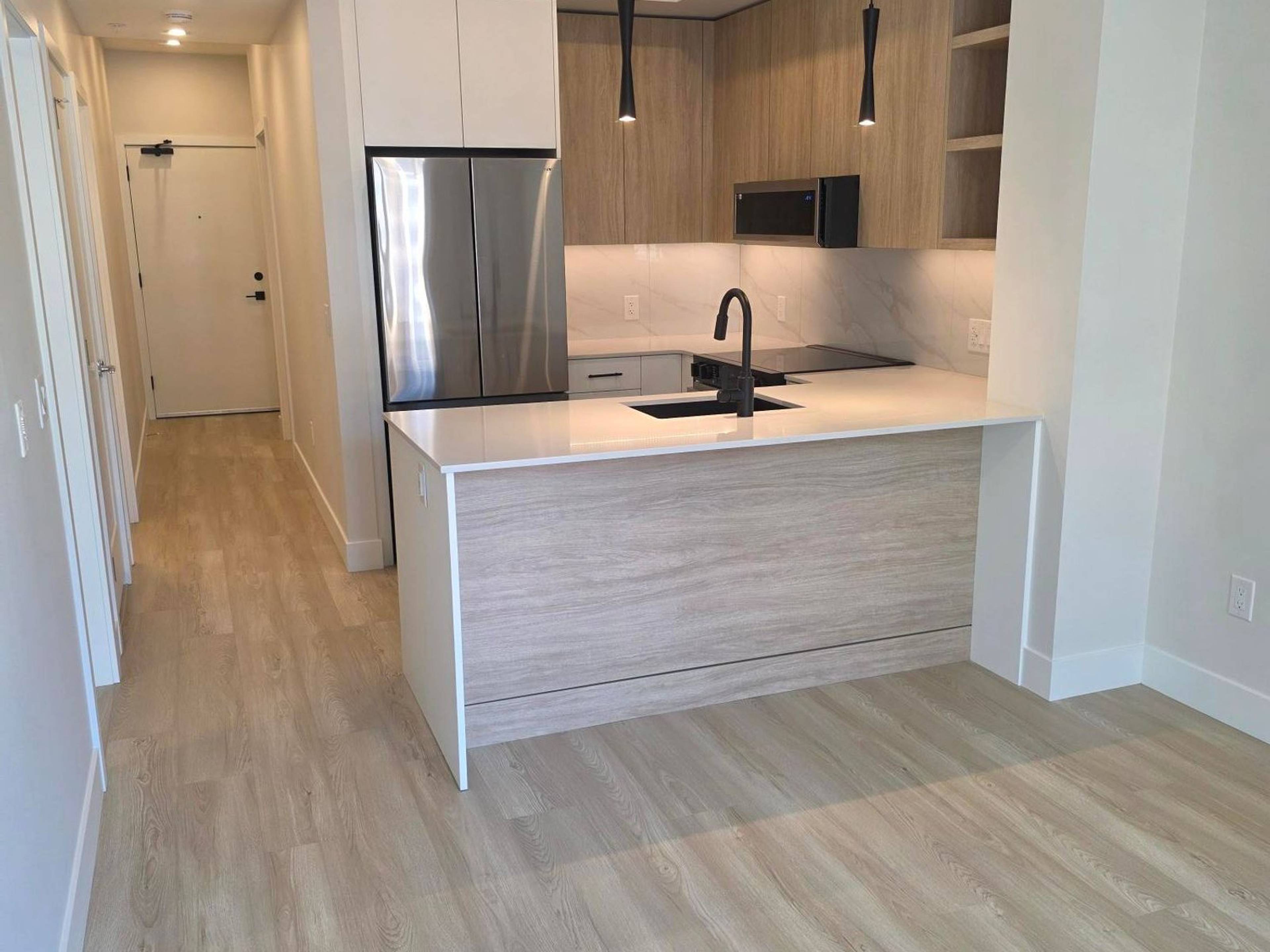 2 Bed  · 1 Bath for rent $2,000 / month