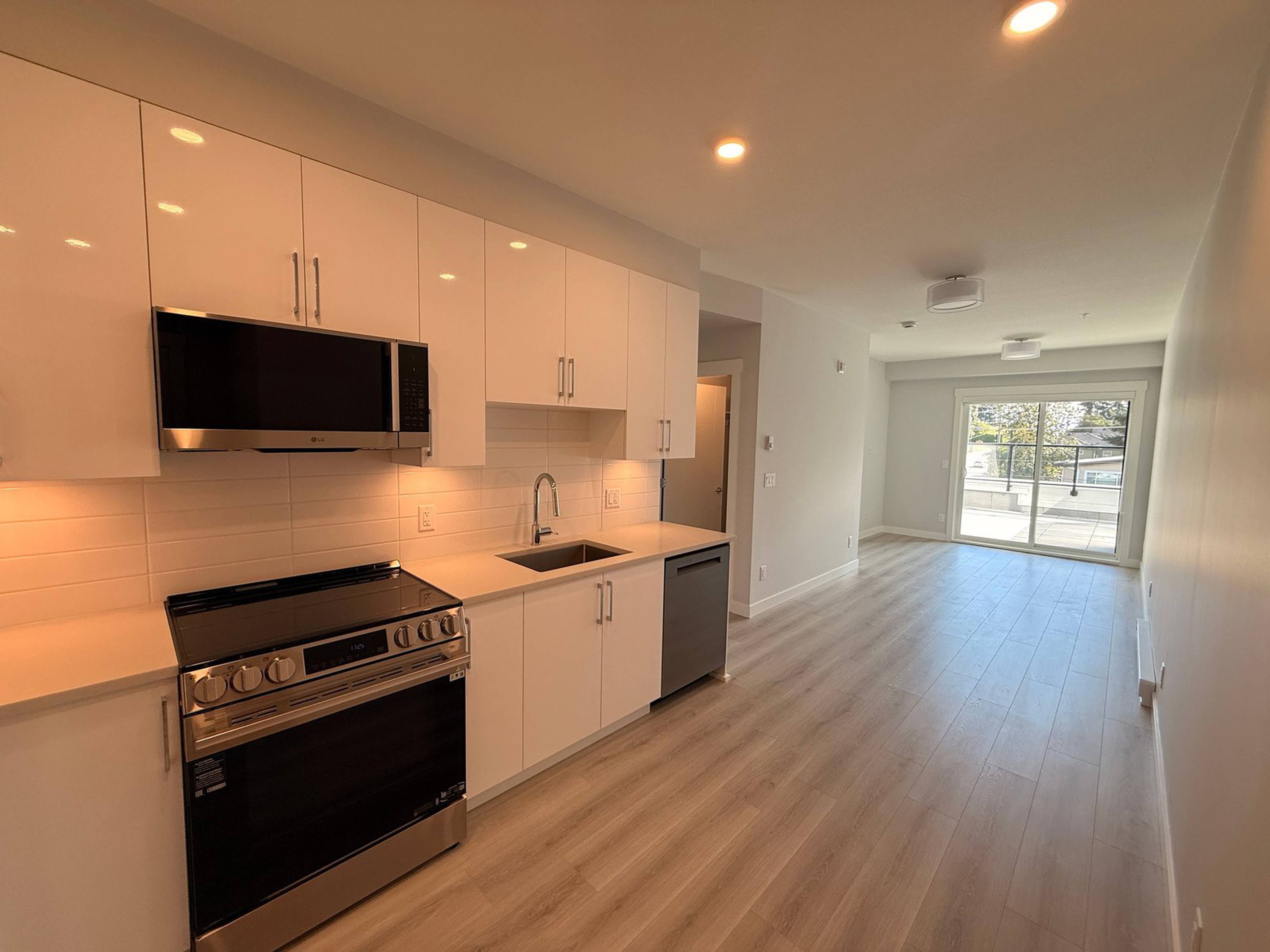 2 Bed  · 2 Bath for rent $1,950 / month
