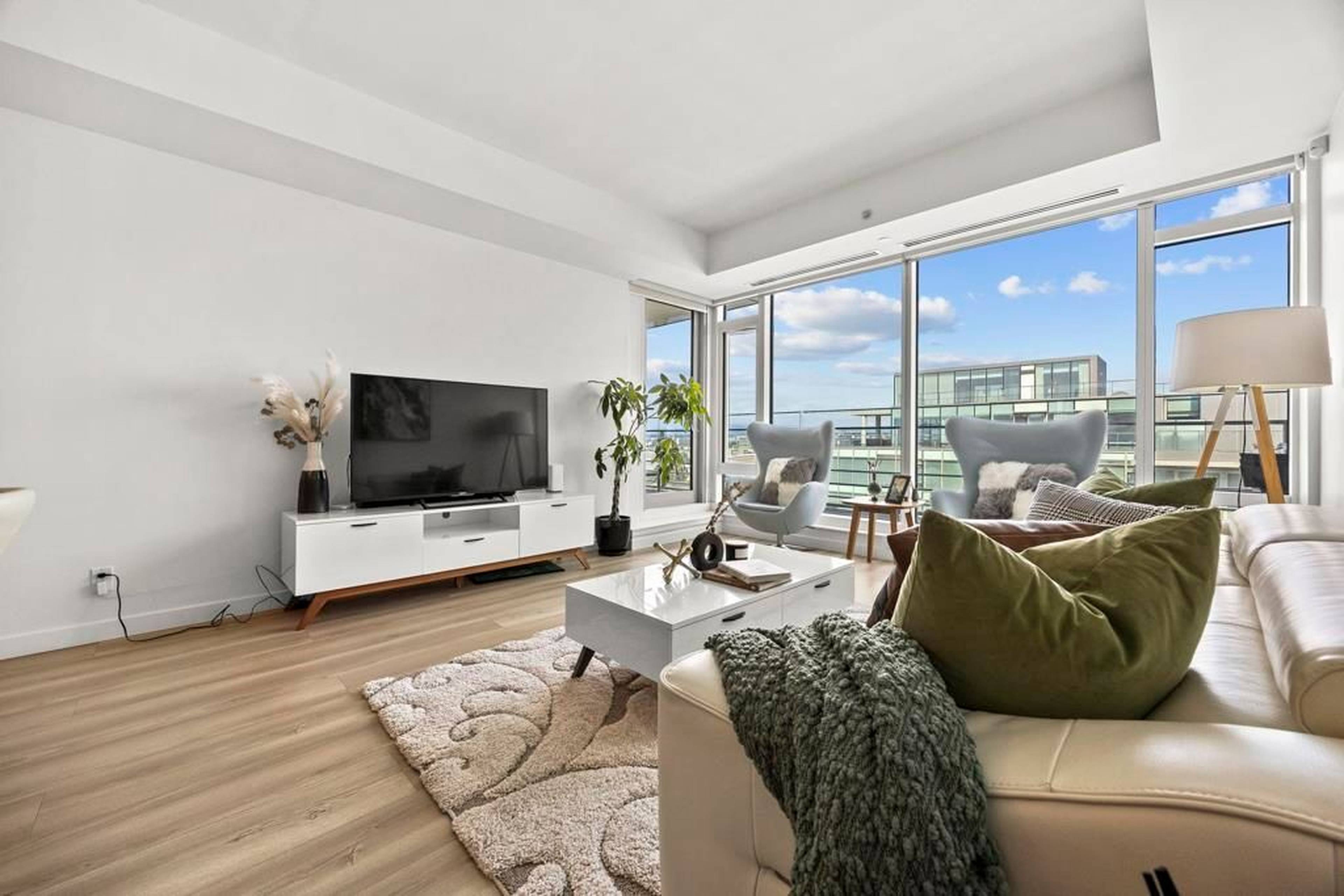 2 Bed  · 2 Bath for rent $2,000 / month