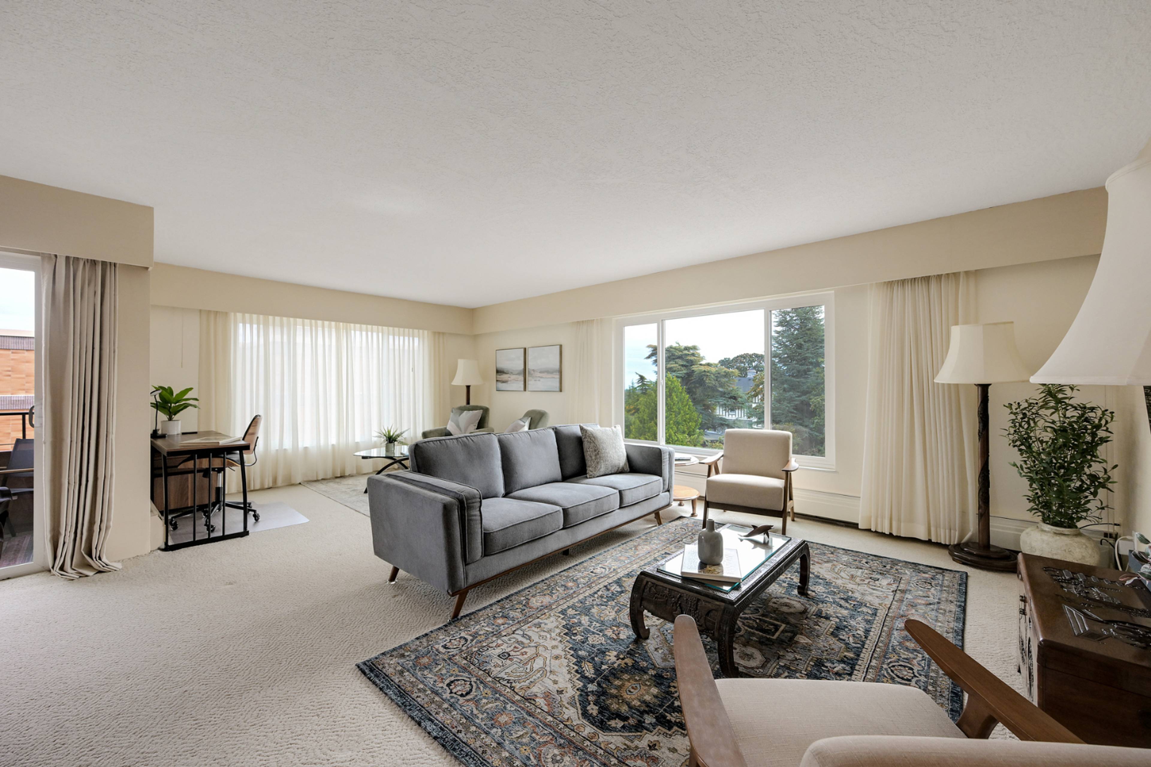 2 ch.  · 2 s. de bains for rent $4,300 / mois