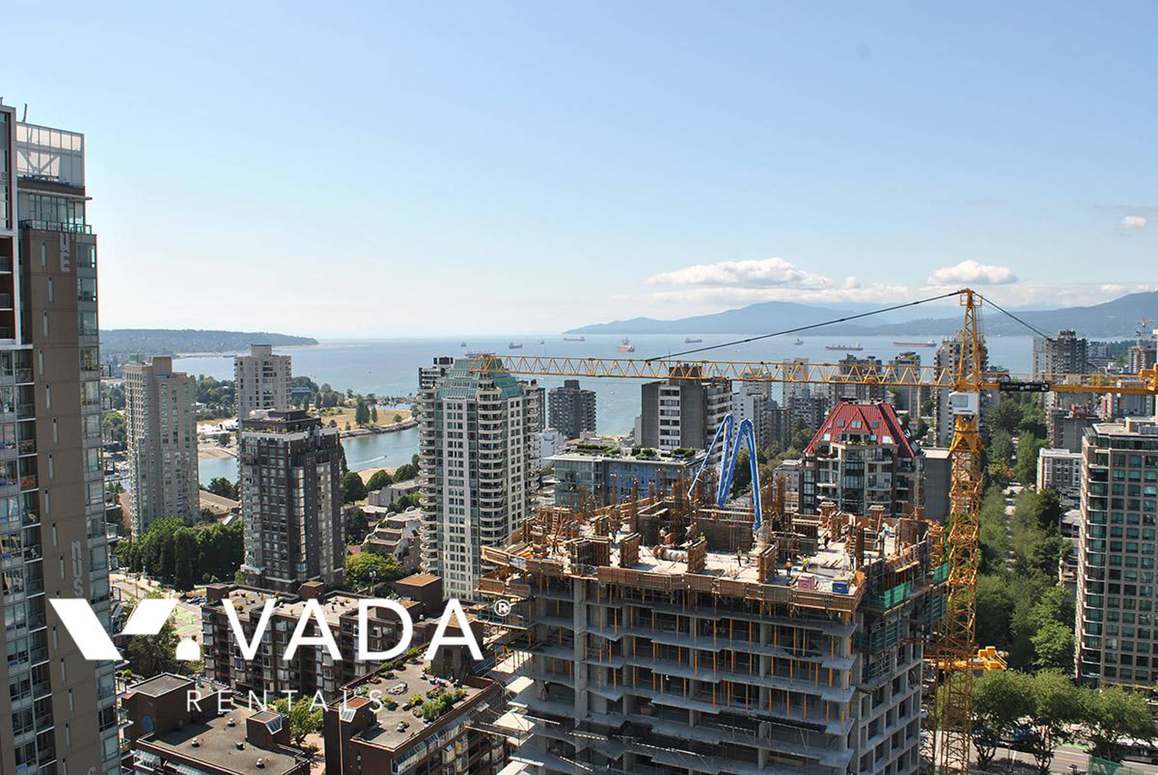 1 ch.  · 1 s. de bains for rent $2,800 / mois