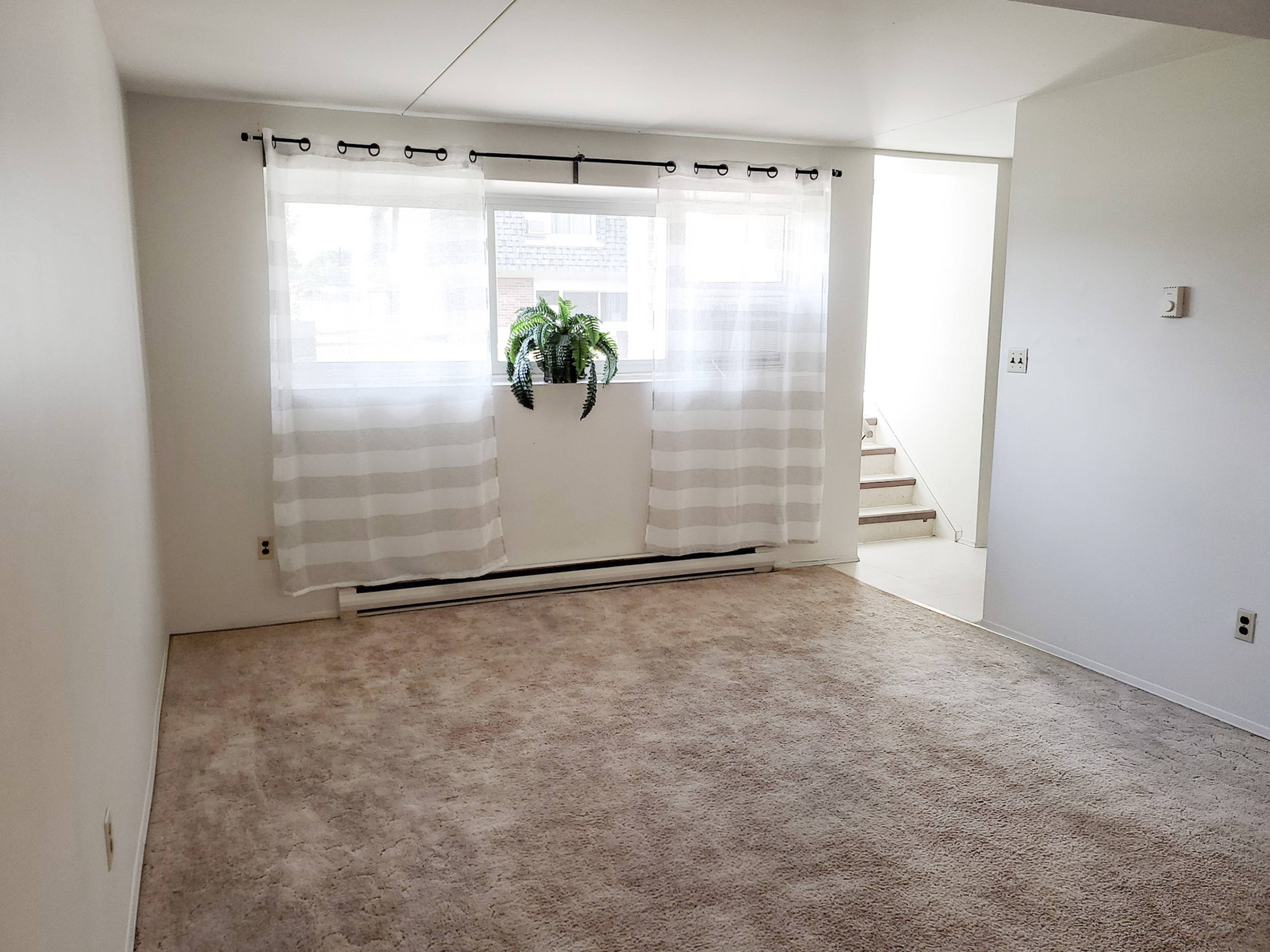 2 室  · 1 卫 for rent $1,699 / 月