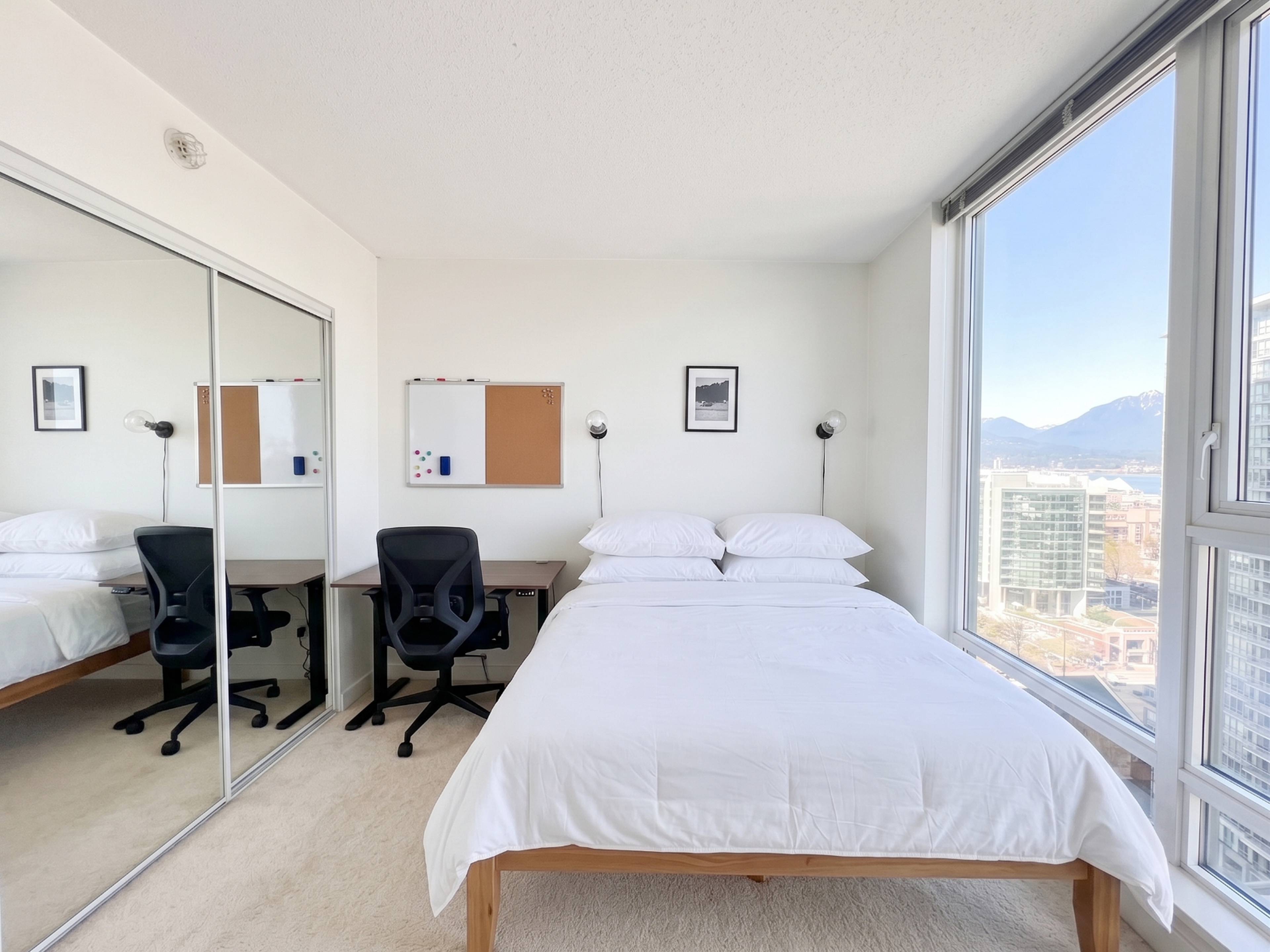 单间 for rent $2,100 / 月