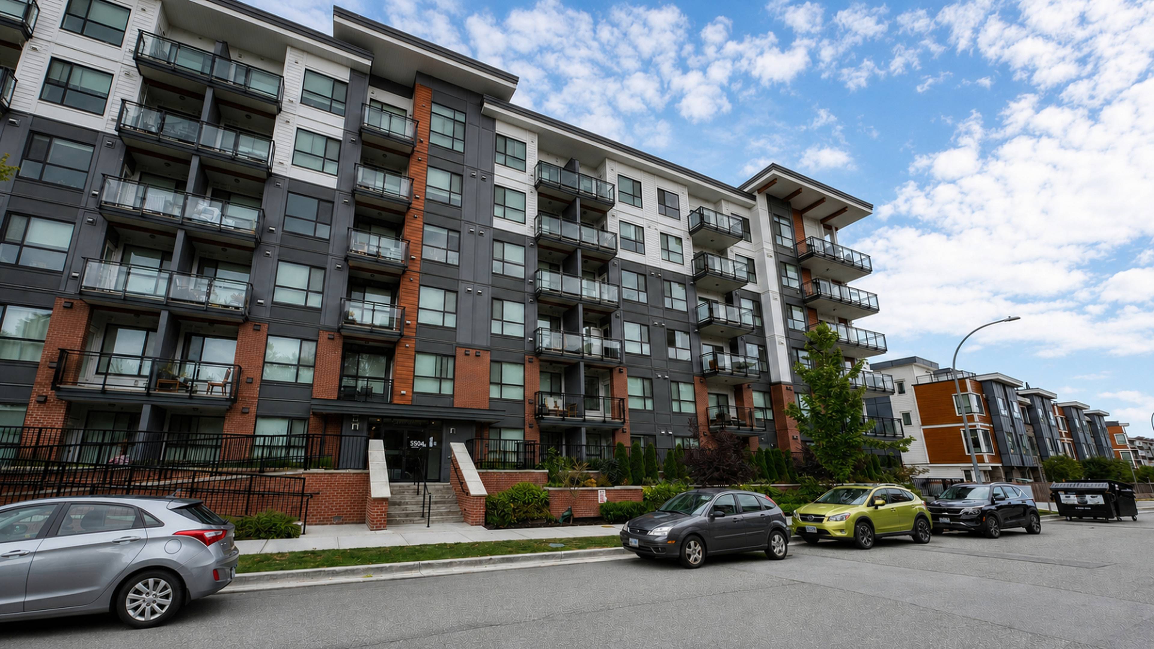 2 Bed  · 2 Bath for rent $2,399 / month