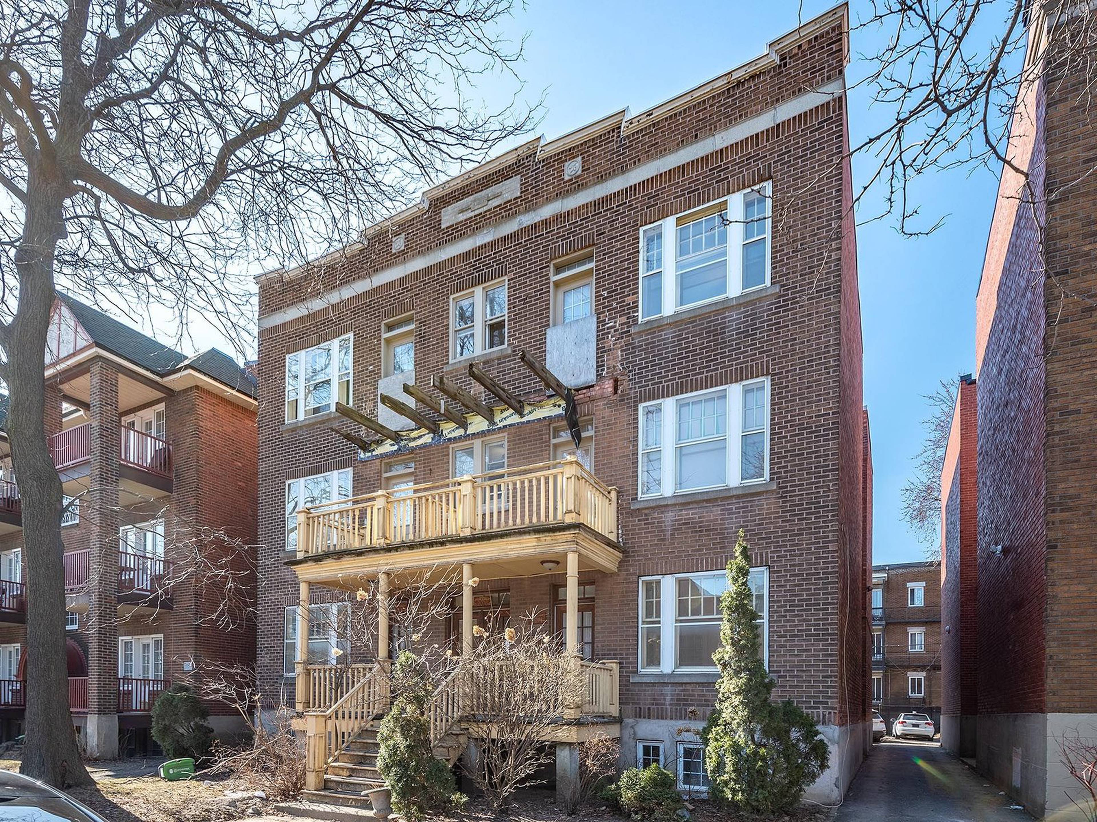 2 Bed  · 1 Bath for rent $1,995 / month