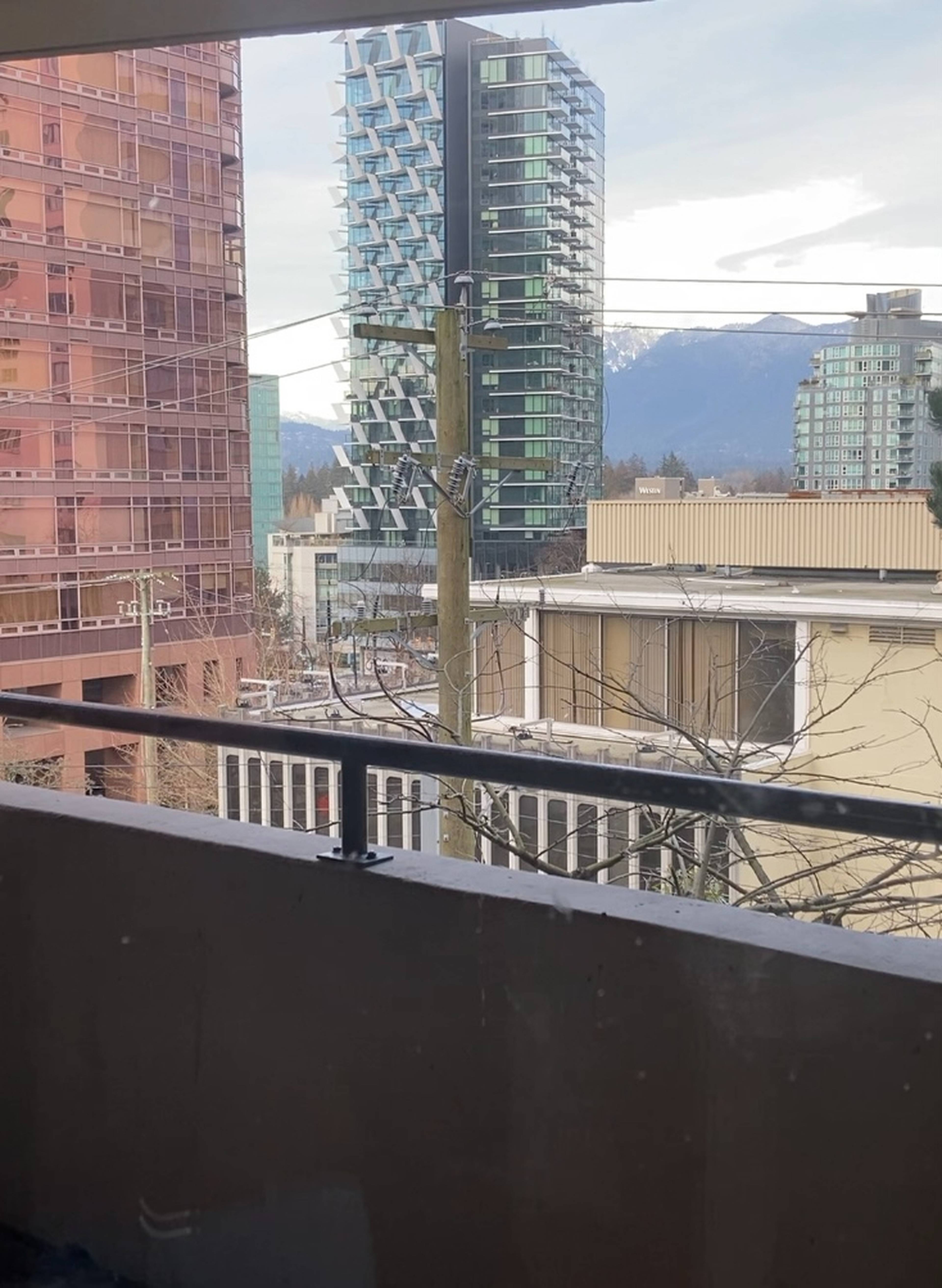 2 Bed  · 1 Bath for rent $2,700 / month