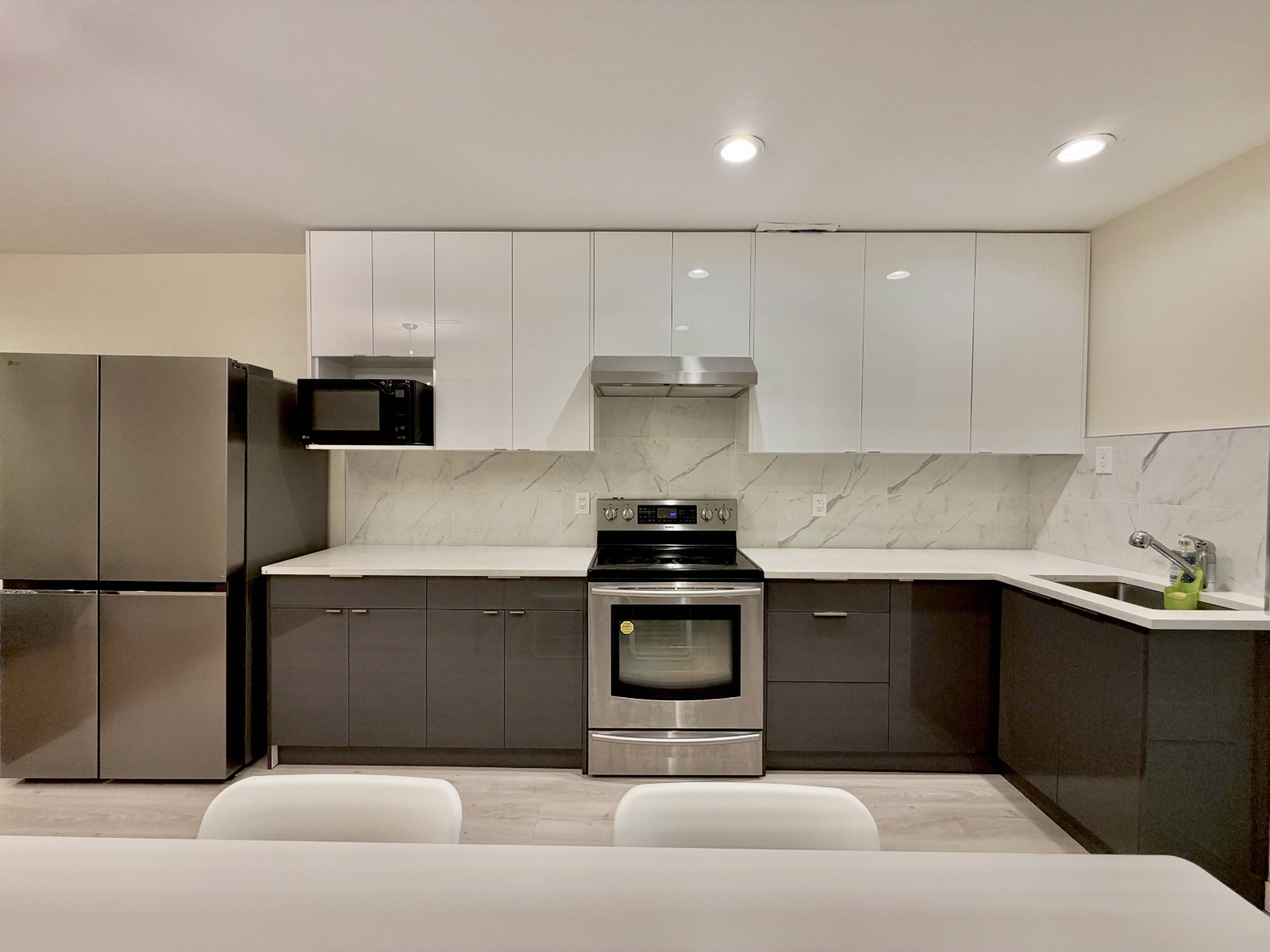 3 室  · 2 卫 for rent $3,000 / 月