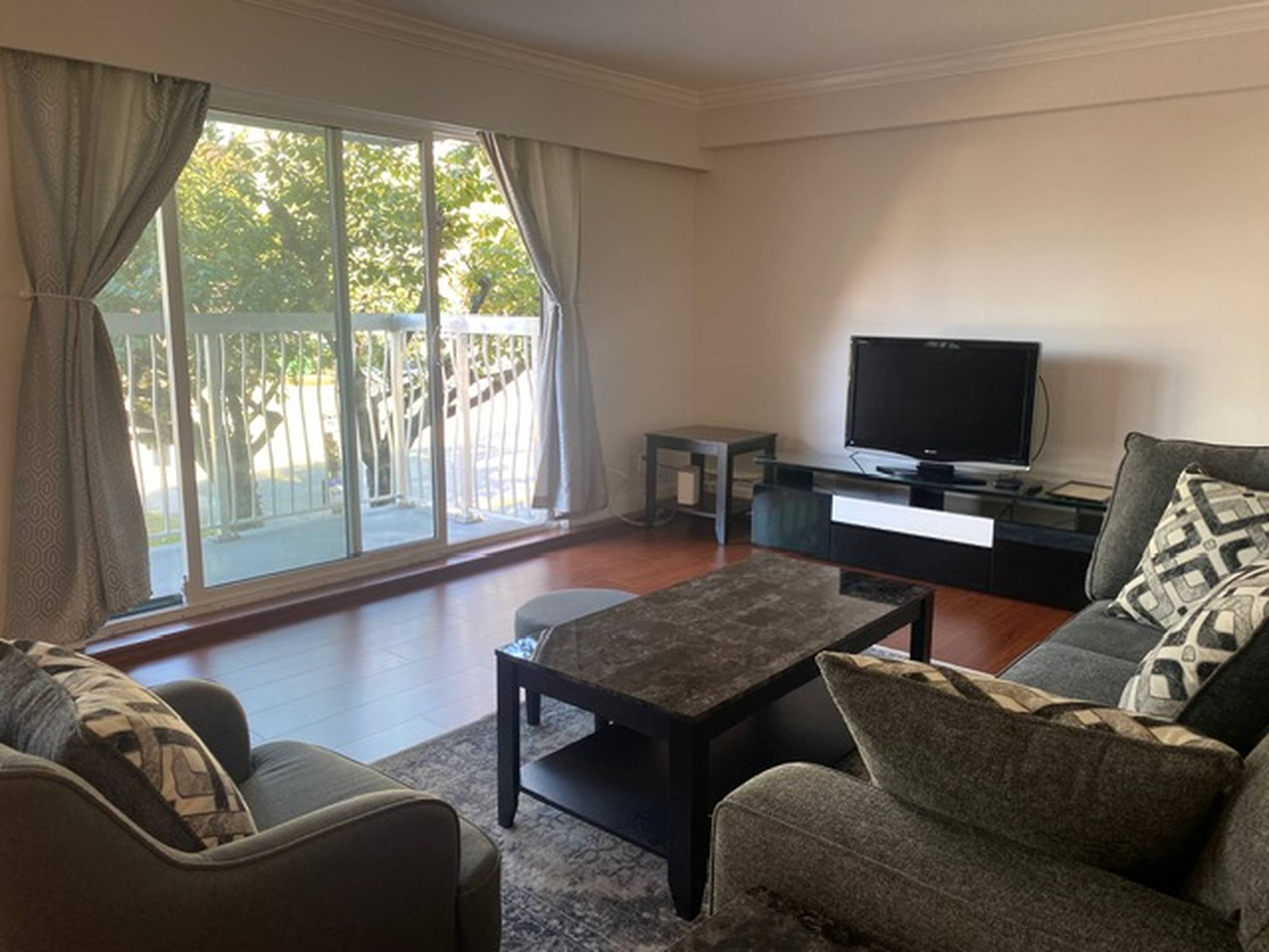 2 Bed  · 1 Bath for rent $2,500 / month
