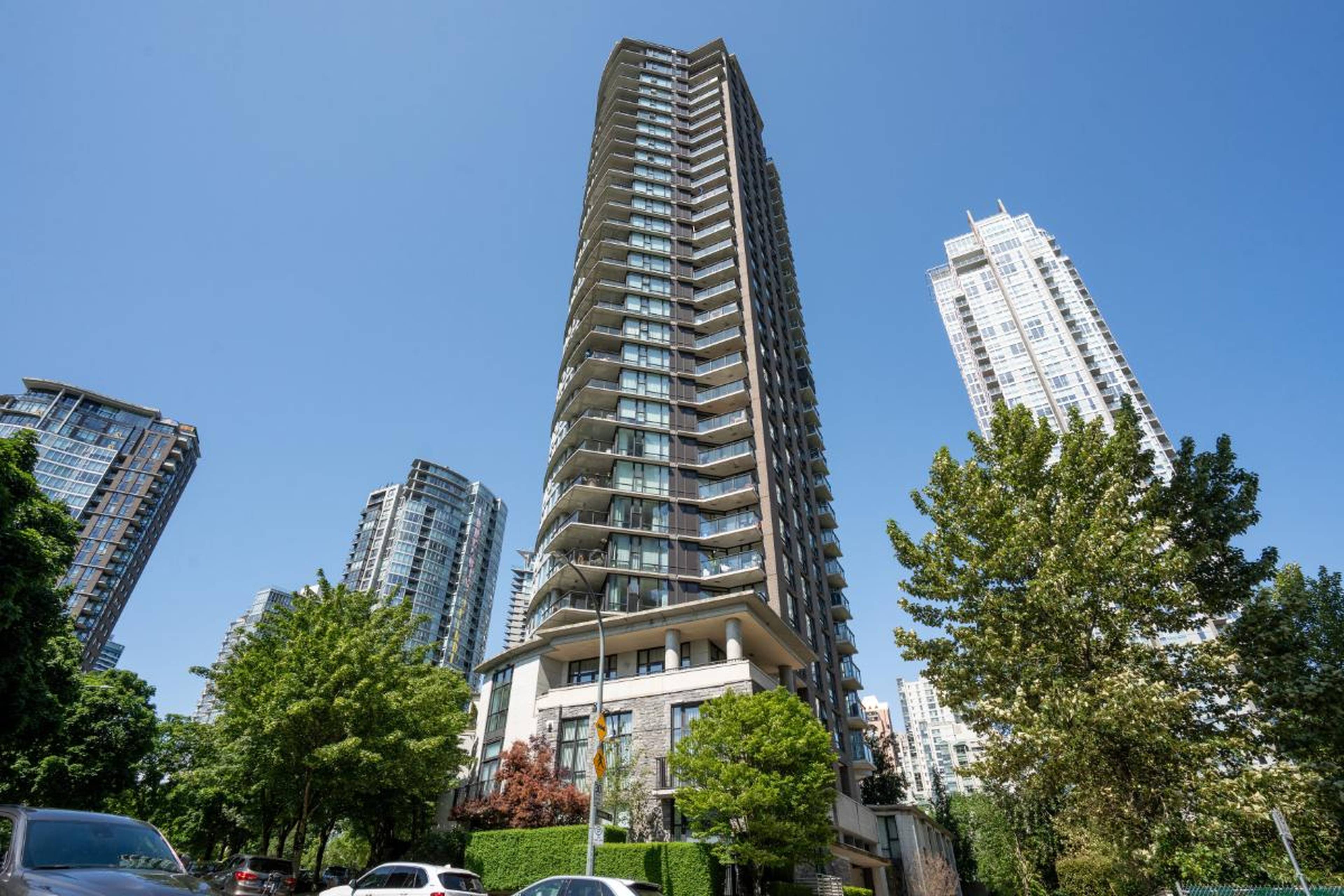 2 Bed  · 2 Bath for rent $4,650 / month