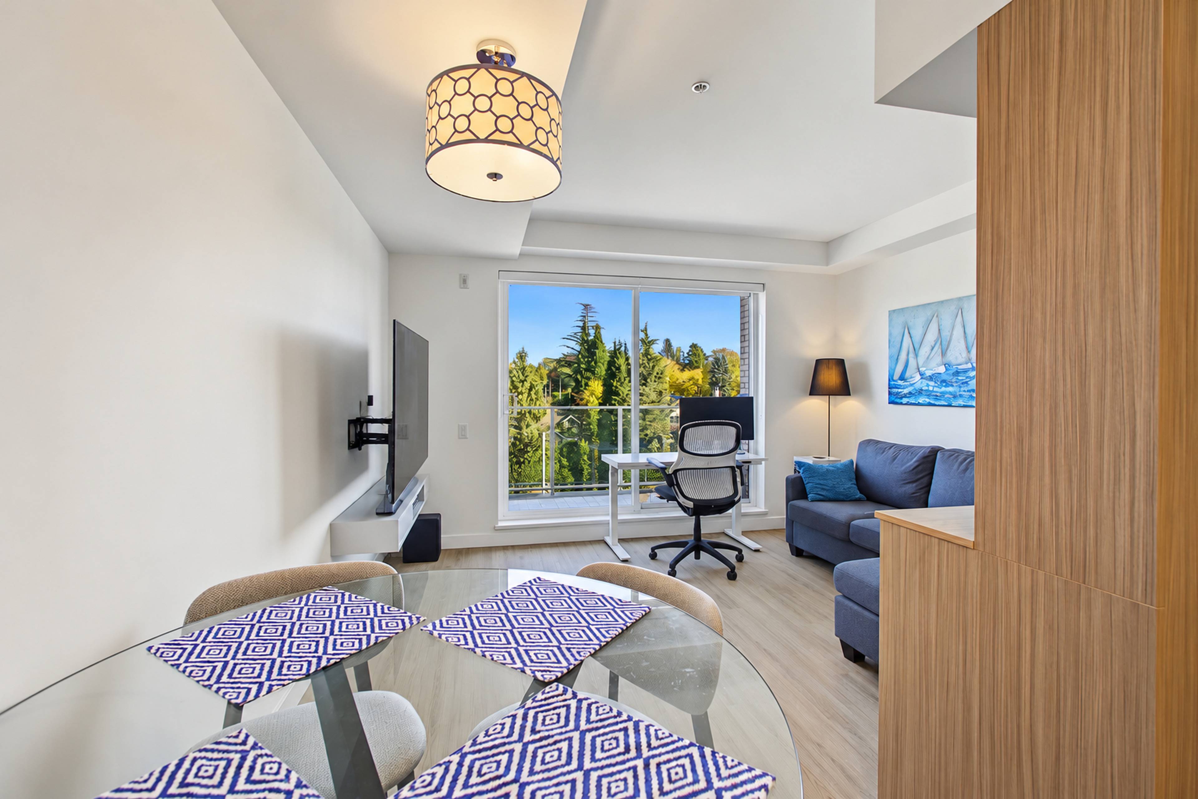 1 ch.  · 1 s. de bains for rent $2,550 / mois