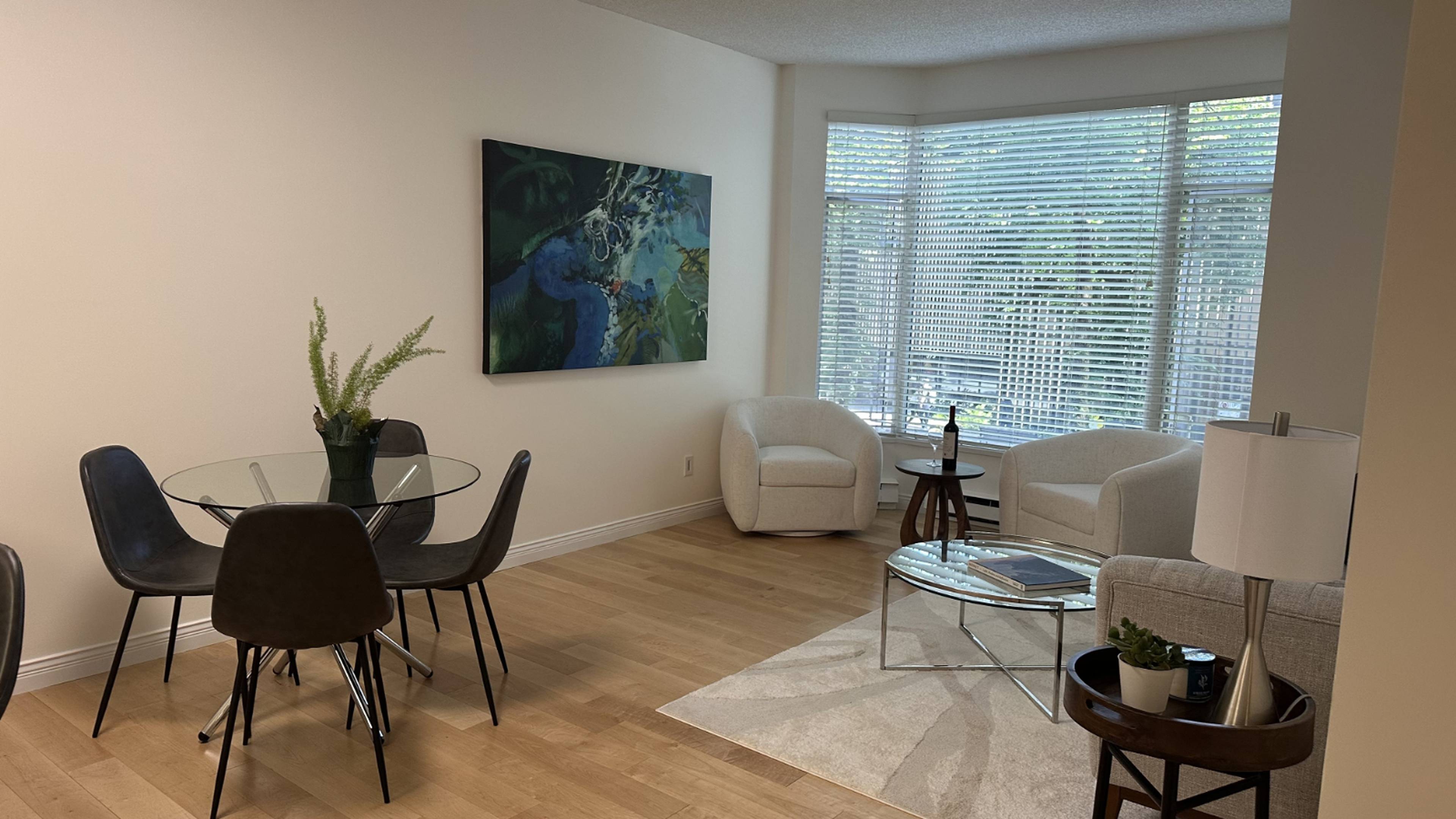 2 室  · 2 卫 for rent $3,900 / 月