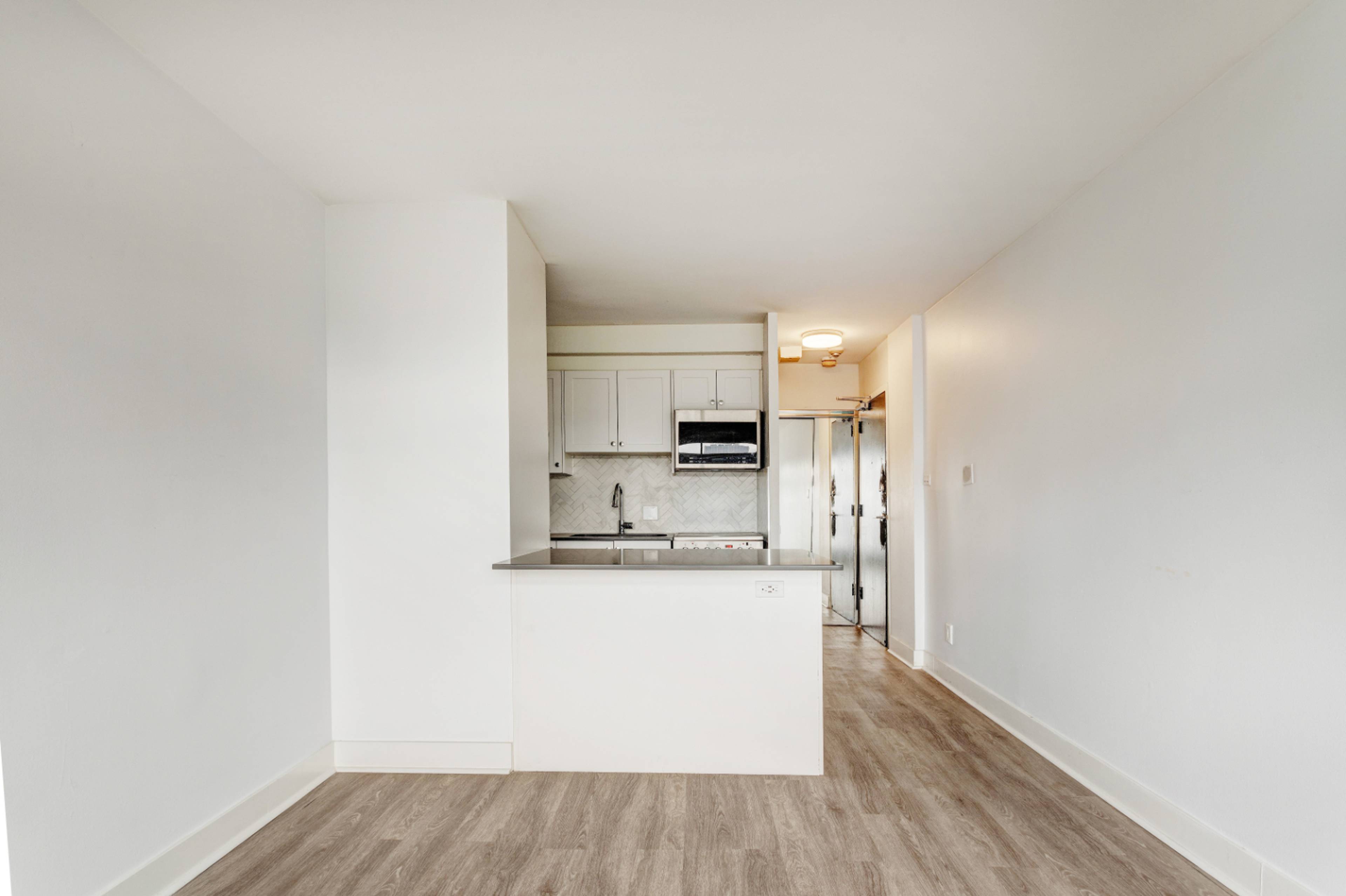1 室  · 1 卫 for rent $1,150 / 月
