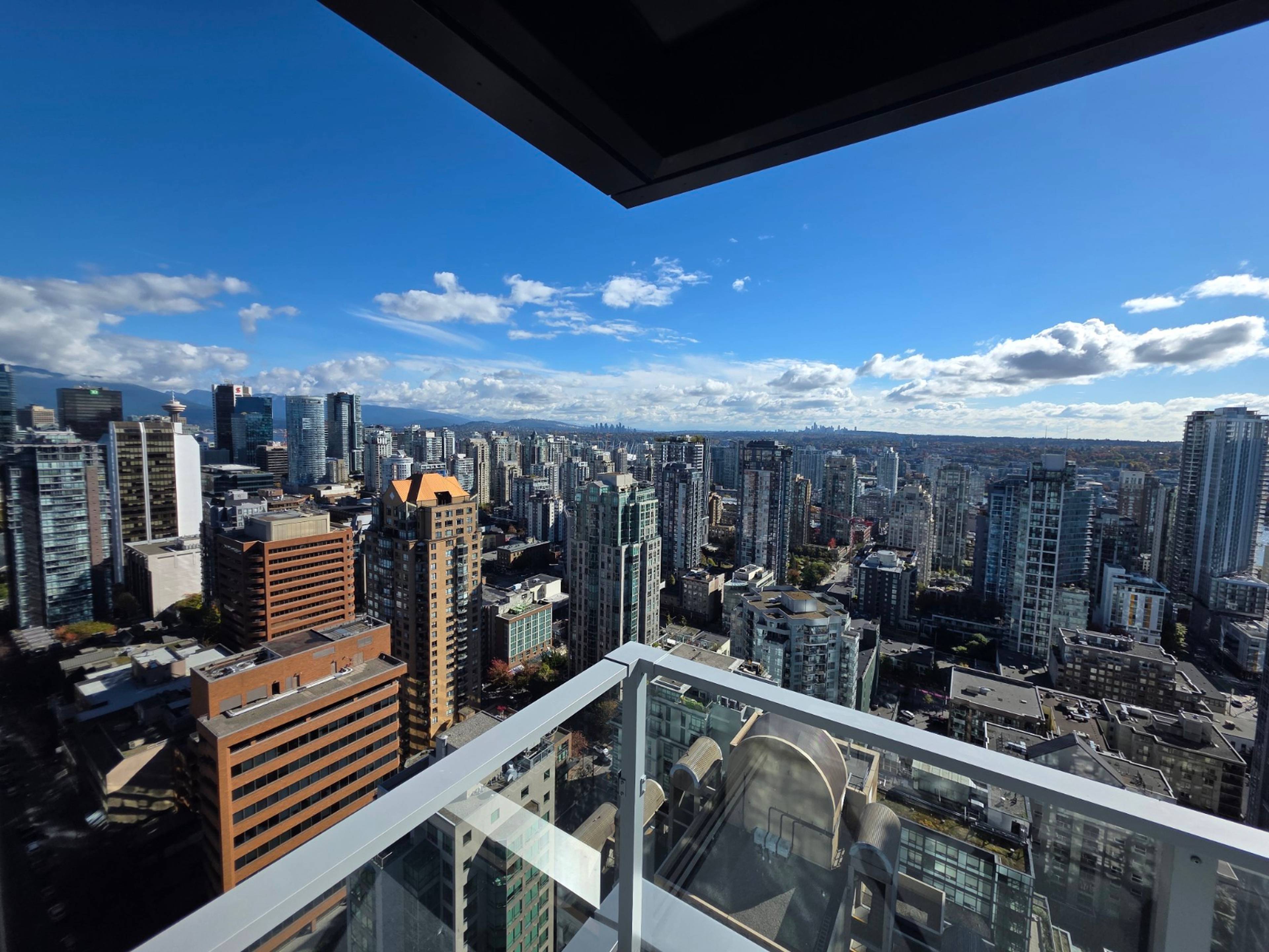 1 室  · 1 卫 for rent $3,050 / 月