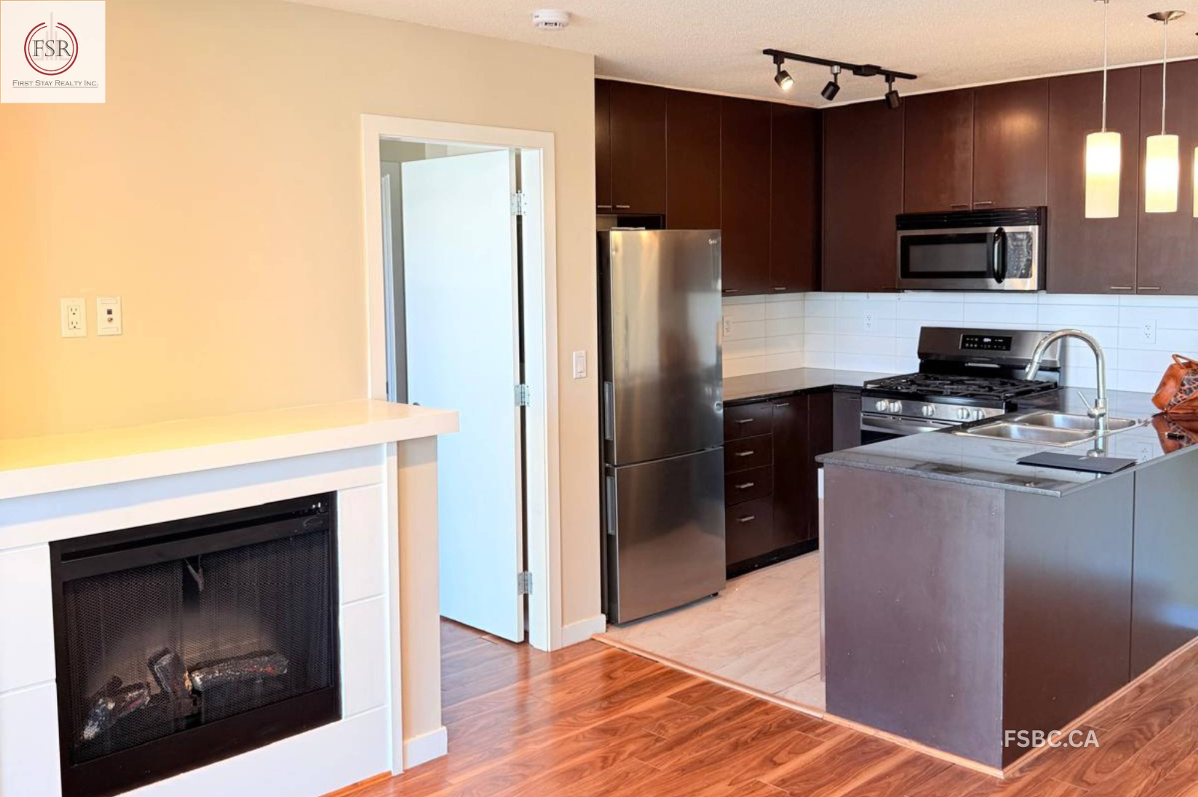 2 室  · 2 卫 for rent $2,650 / 月