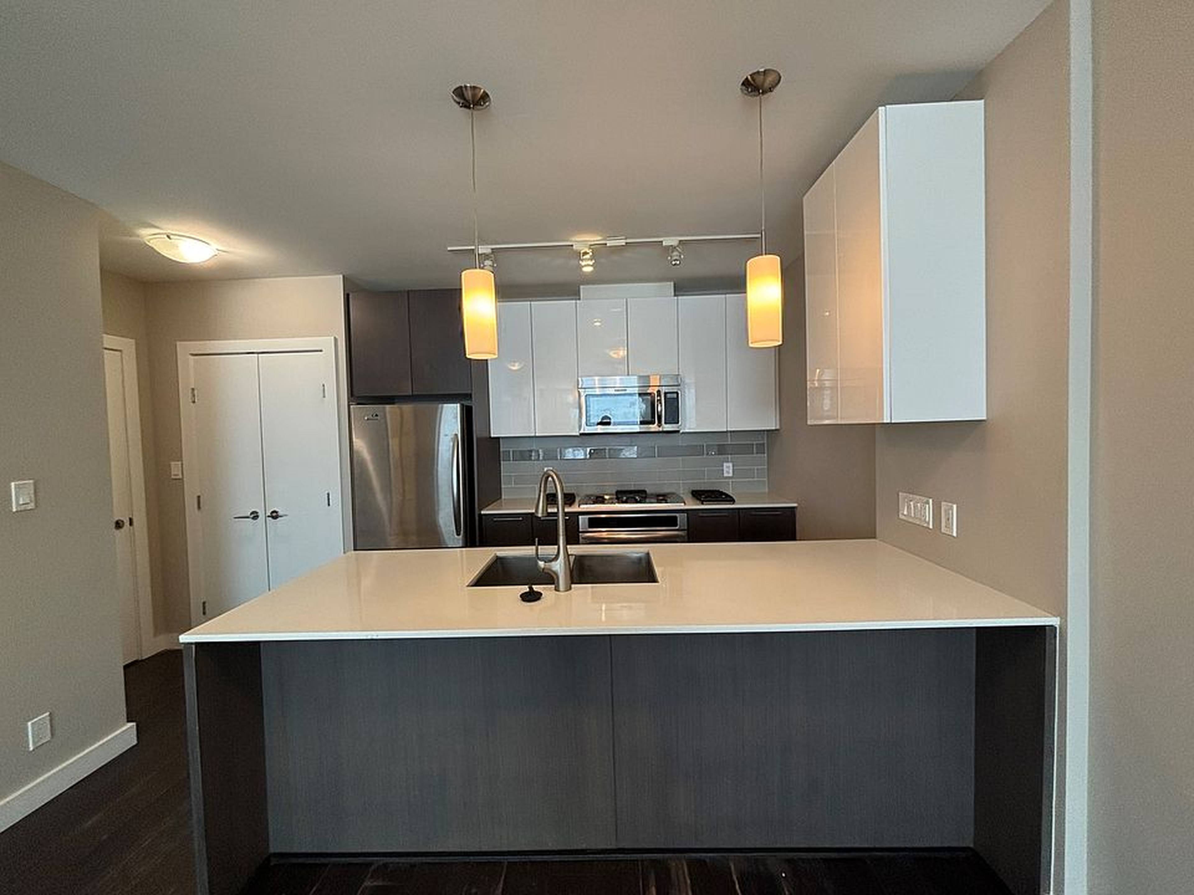 1 Bed  · 1 Bath for rent $2,080 / month