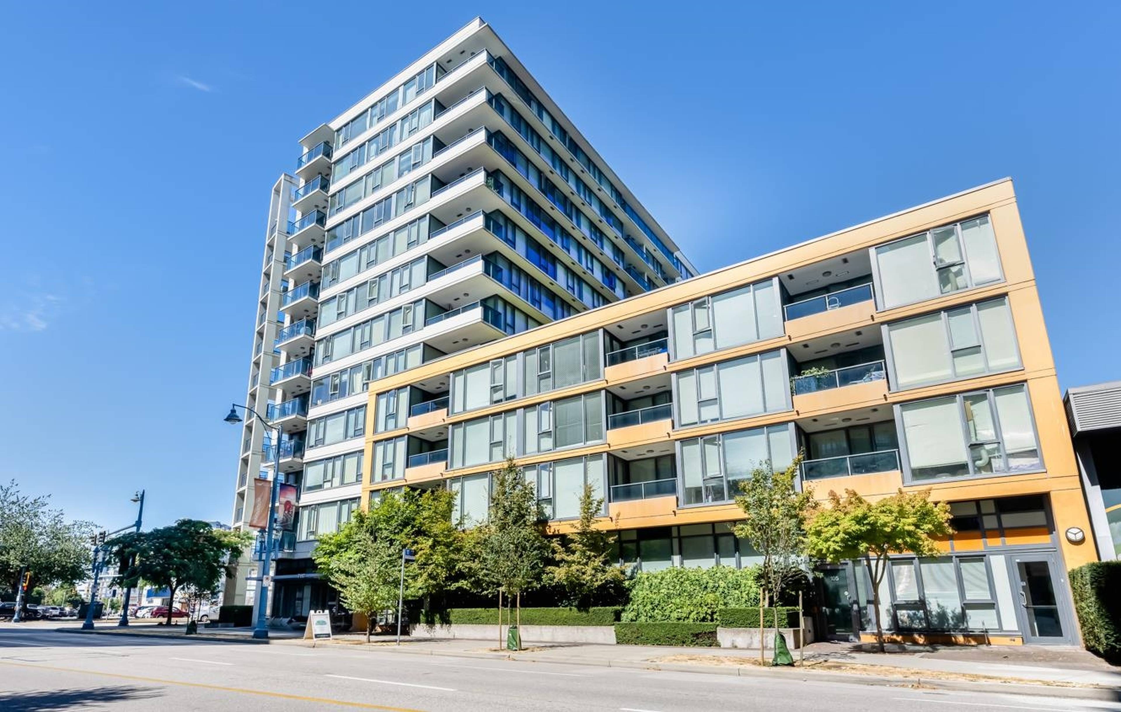 2 室  · 2 卫 for rent $2,900 / 月