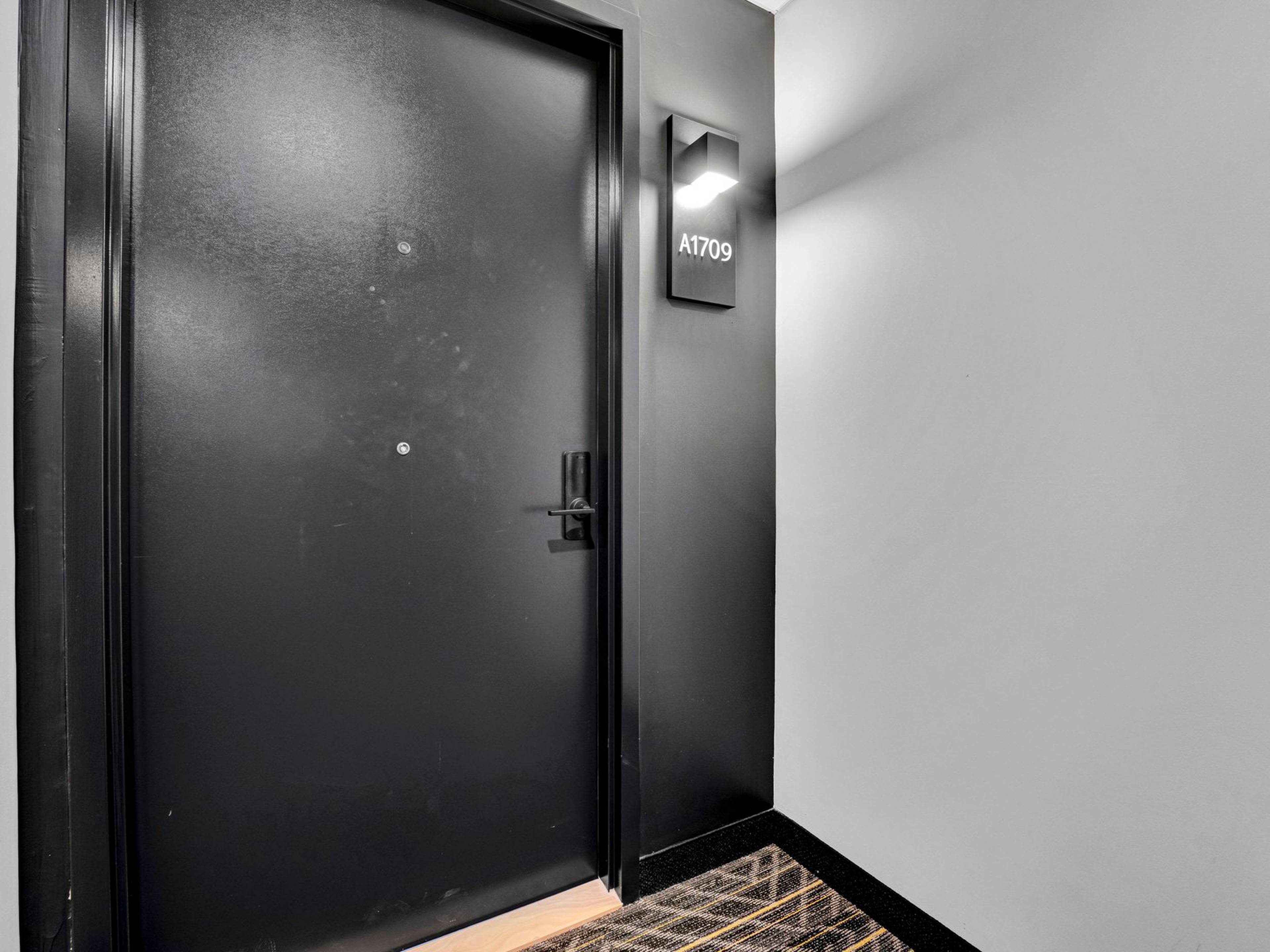 Studio  · 1 s. de bains for rent $2,260 / mois