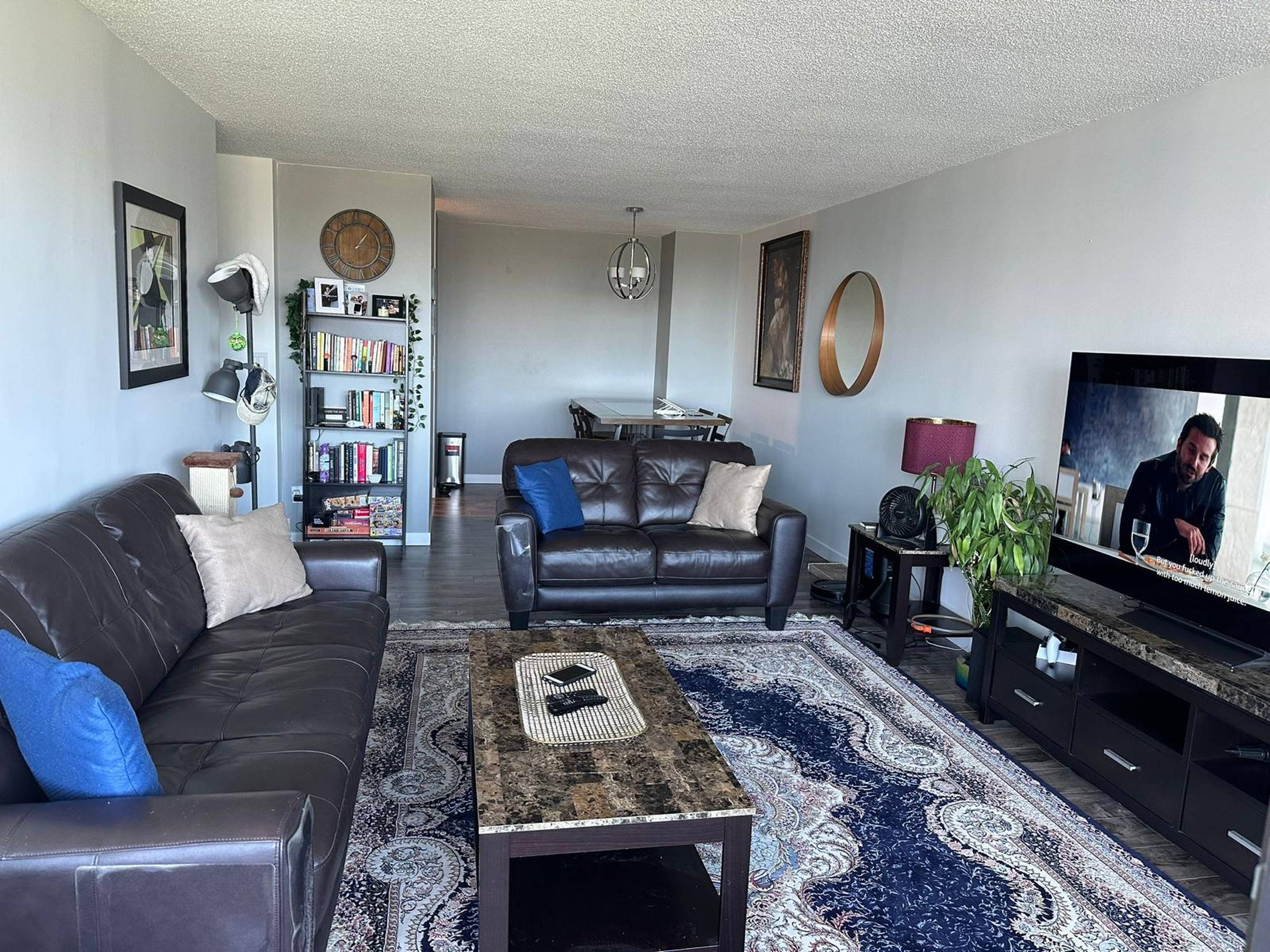 2 室  · 1 卫 for rent $2,600 / 月