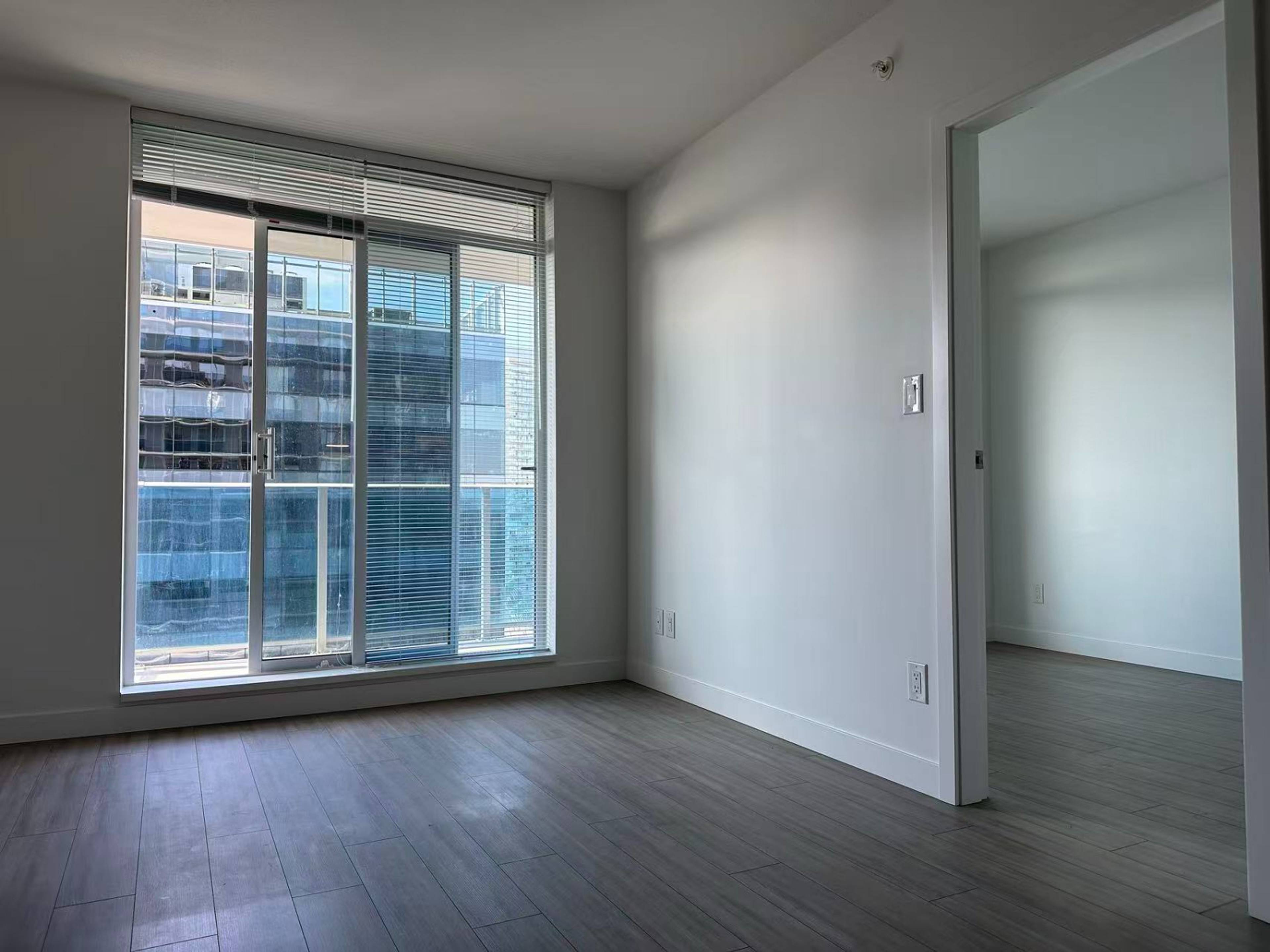 1 室  · 1 卫 for rent $1,600 / 月