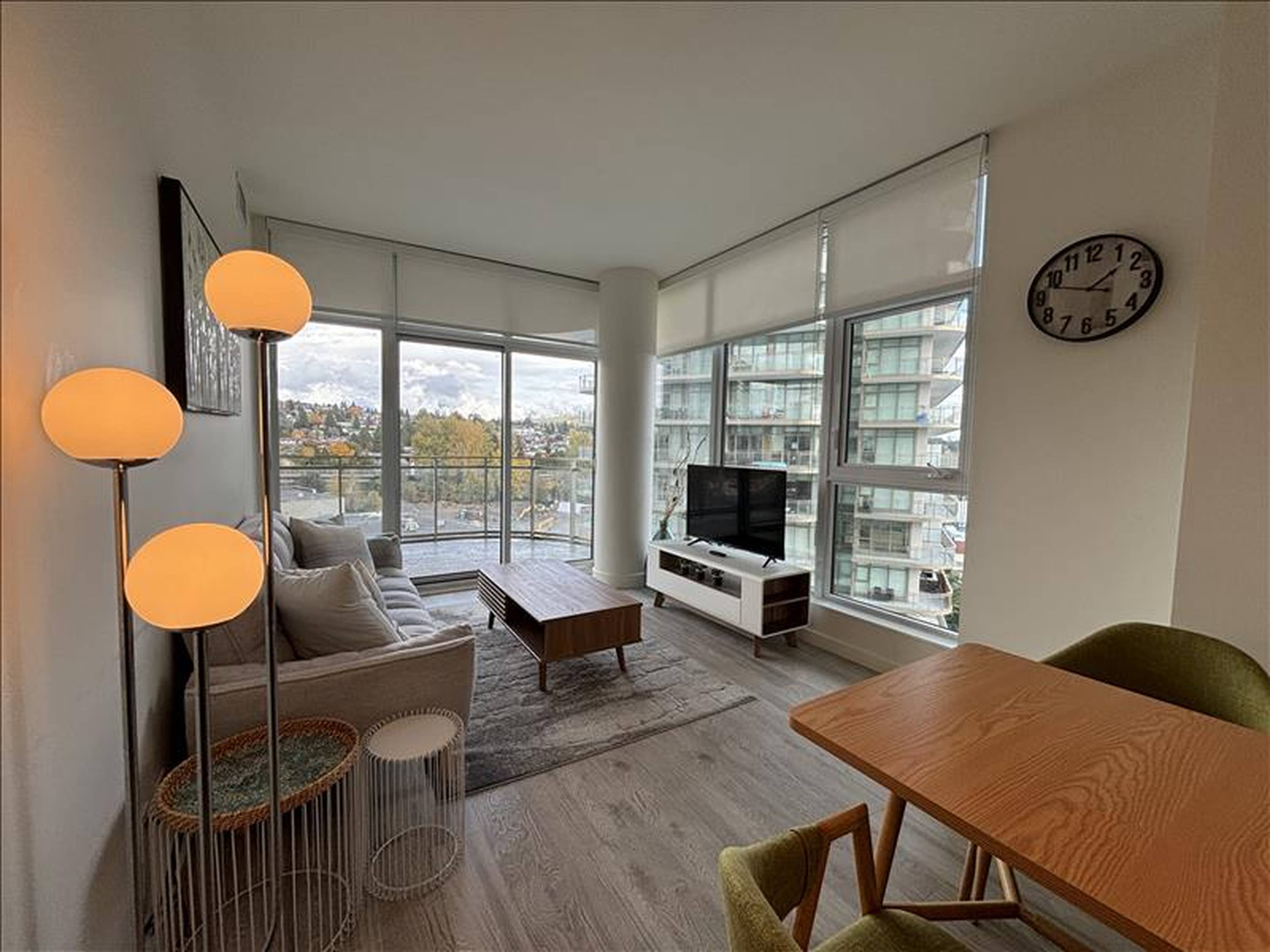 1 室  · 1 卫 for rent $2,200 / 月