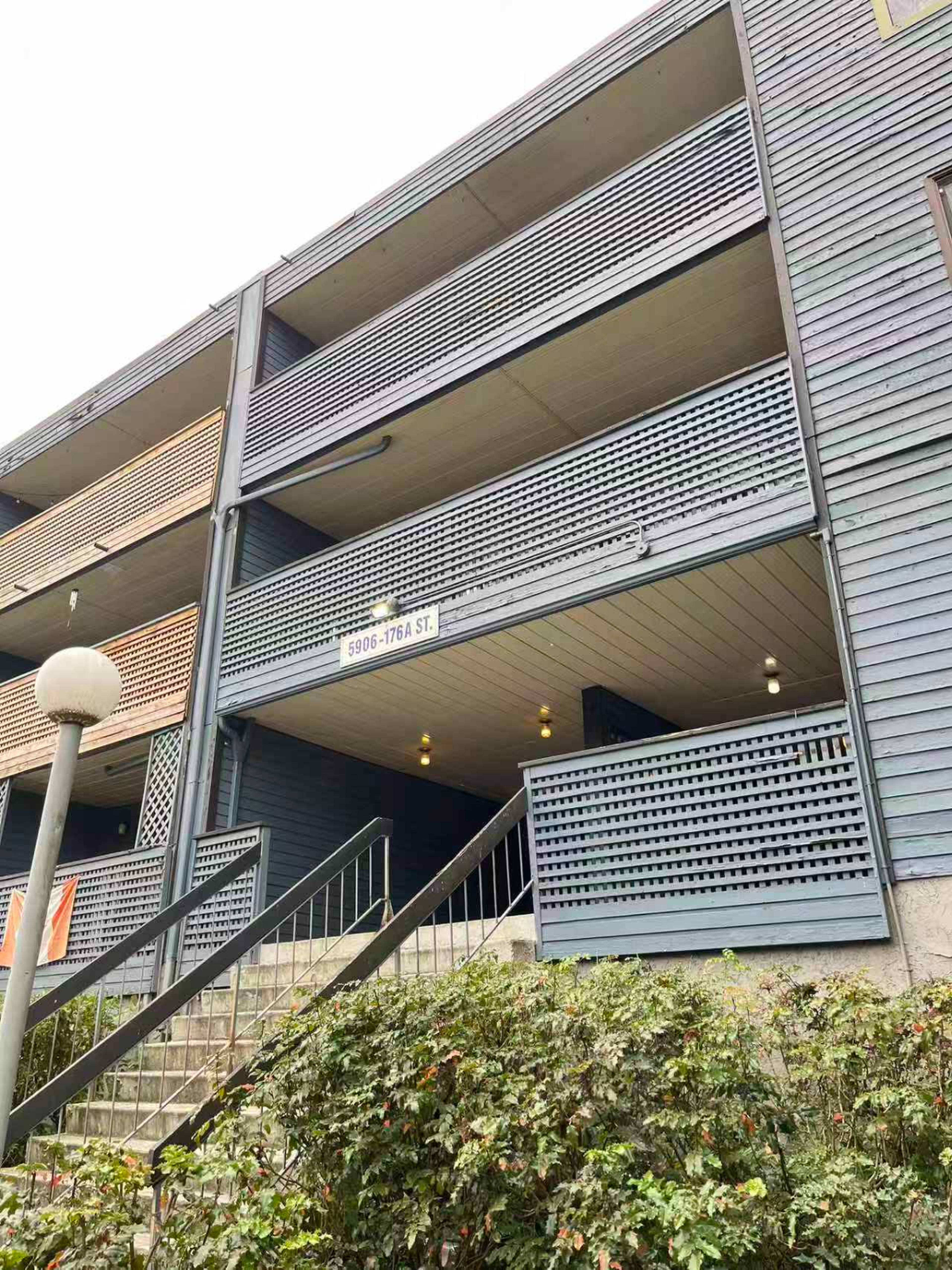 2 Bed  · 1 Bath for rent $1,950 / month