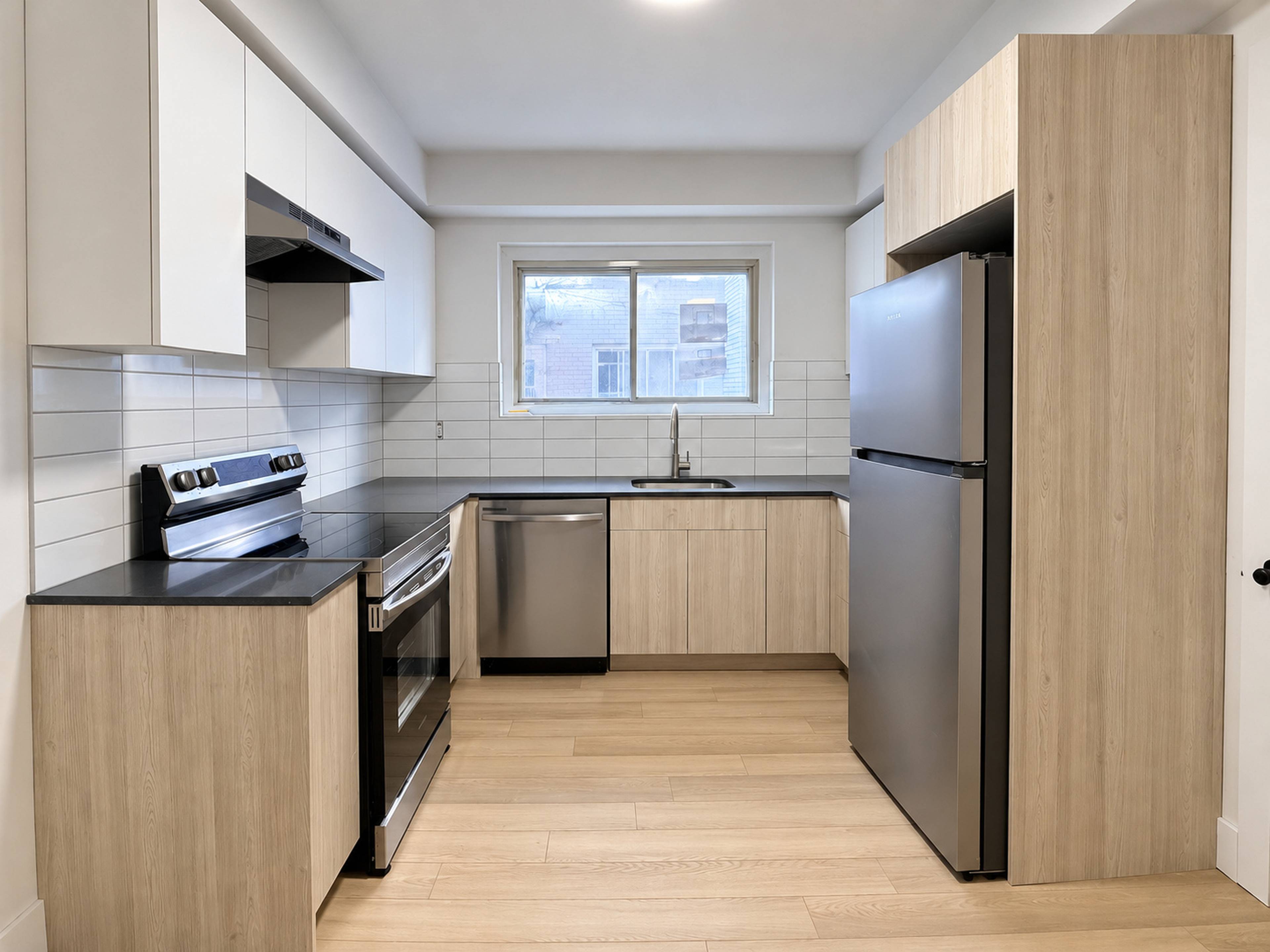 2 Bed  · 1 Bath for rent $1,800 / month