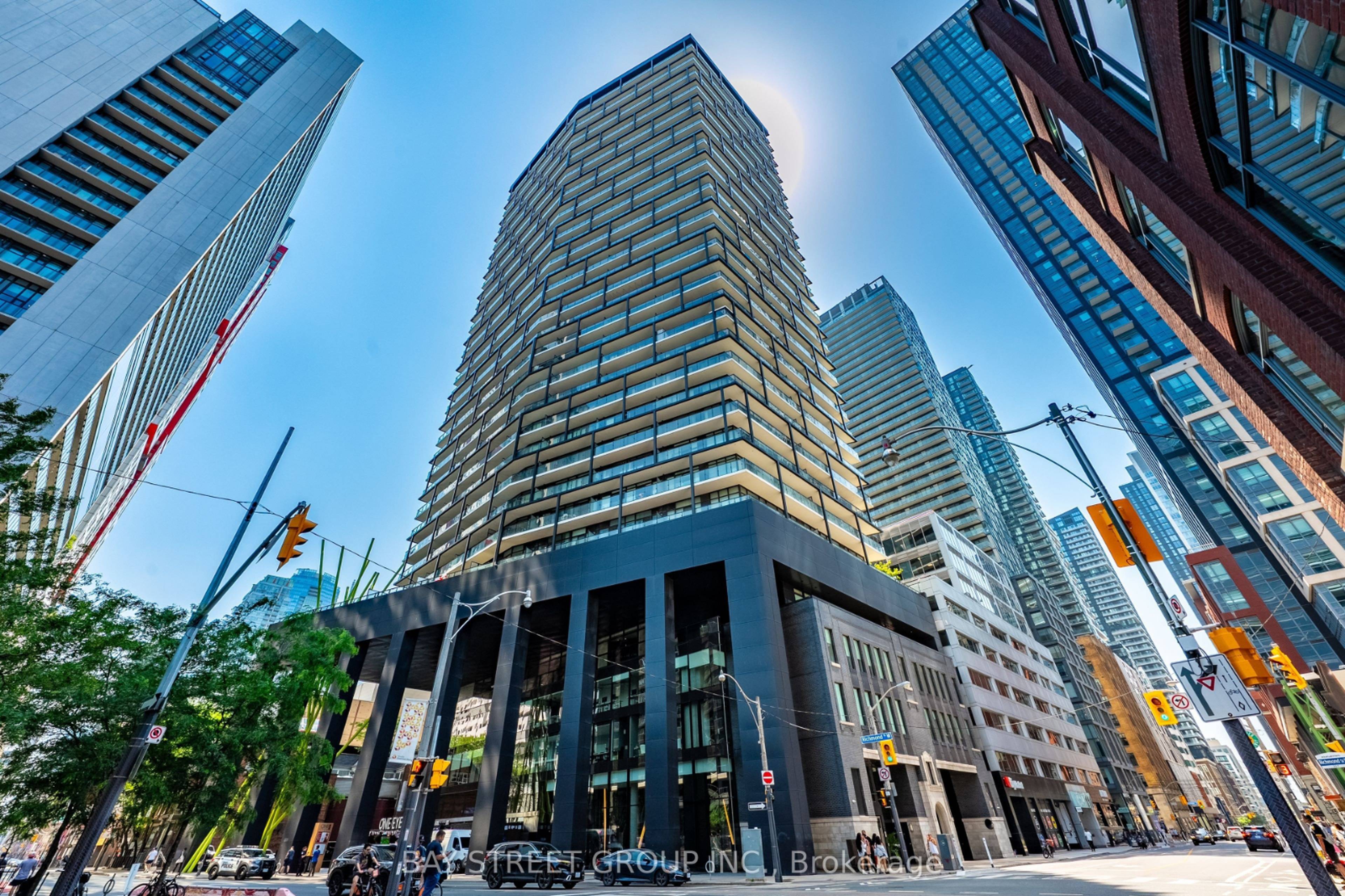 1 室  · 1 卫 for rent $1,200 / 月
