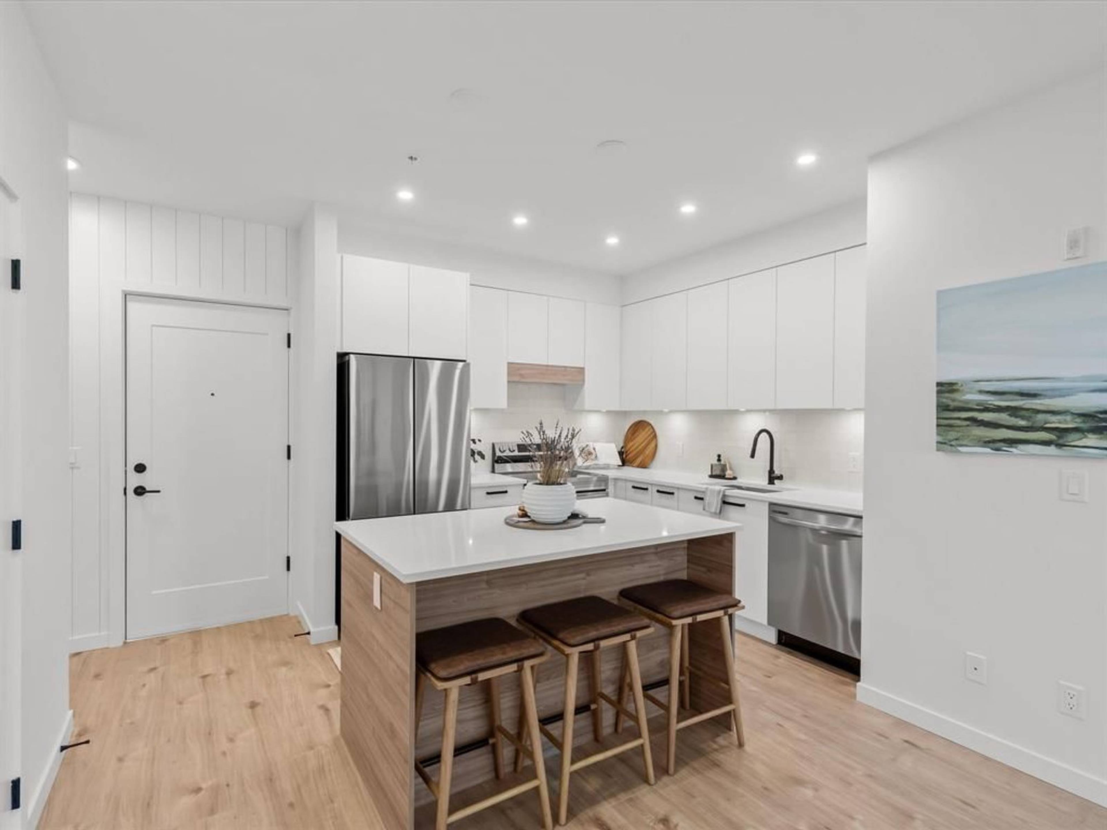 2 室  · 2 卫 for rent $1,800 / 月