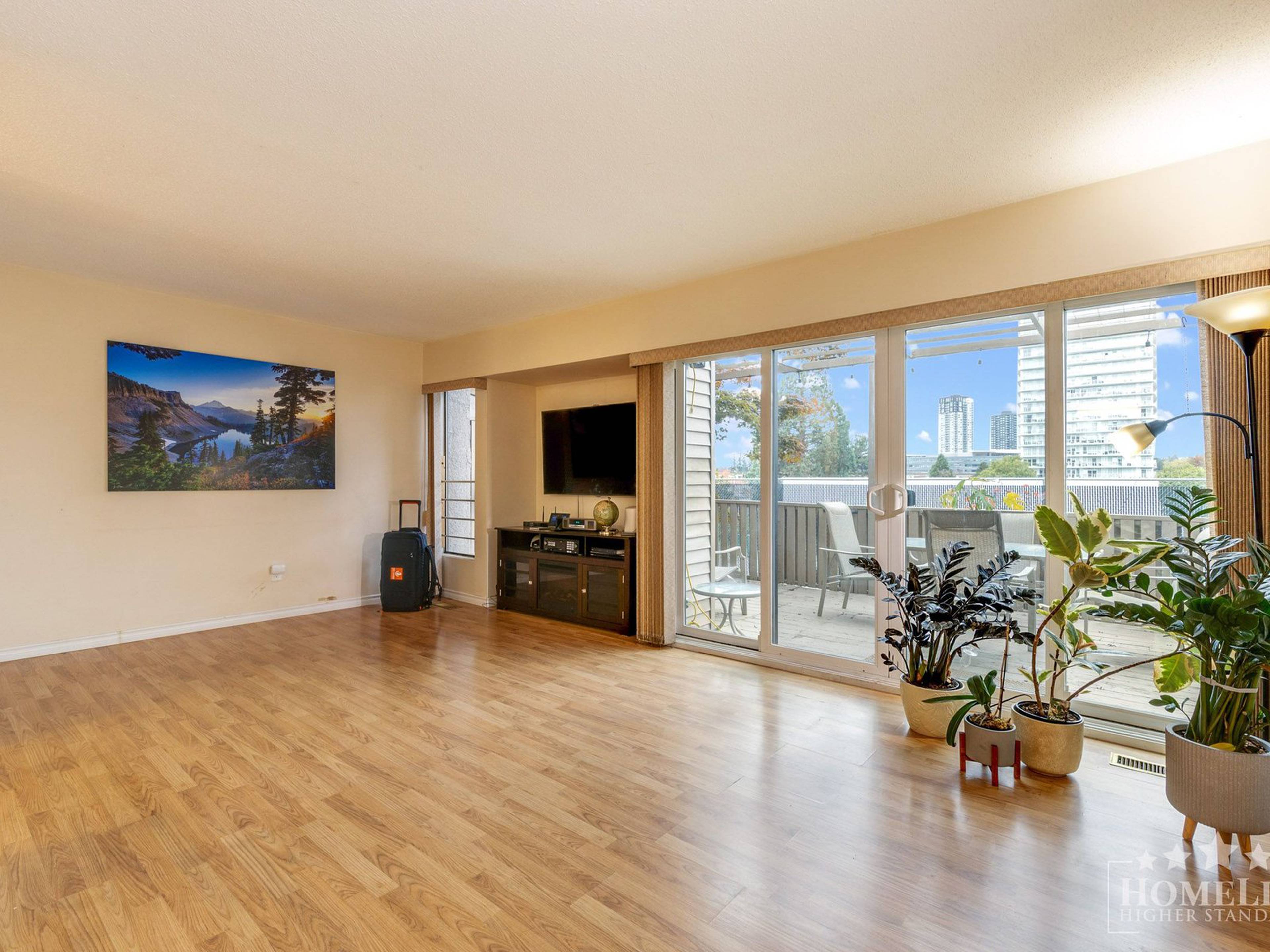4 Bed  · 2 Bath for rent $2,600 / month