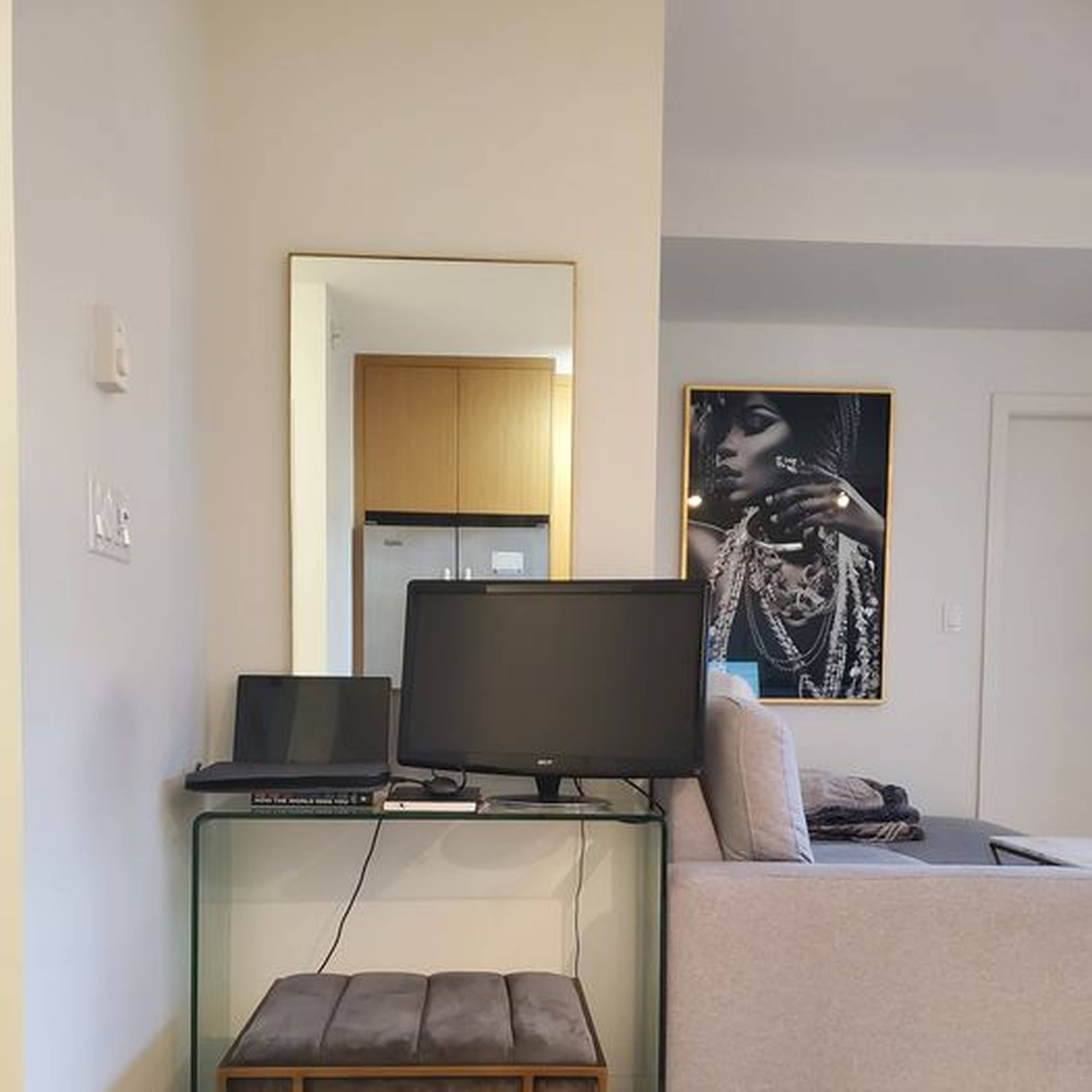250 East 6th Avenue 2