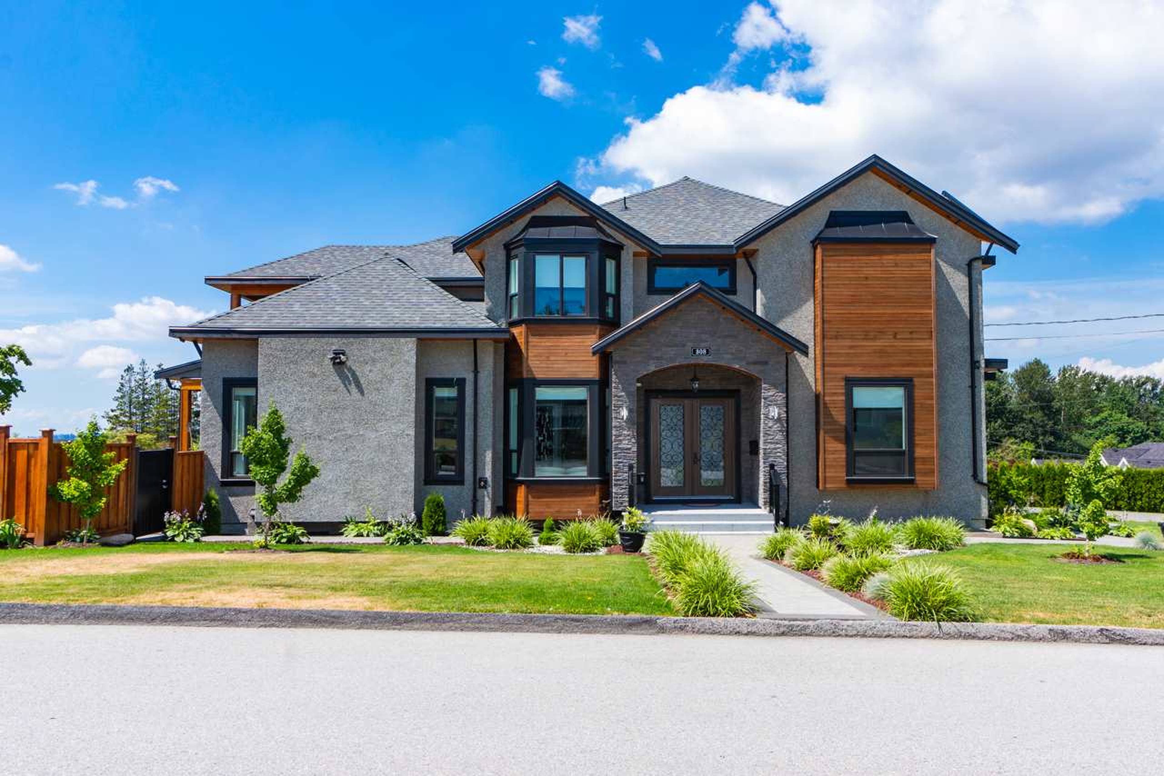 Basement 308 Finnigan St, Coquitlam, BC 2 Bedroom Room for Rent