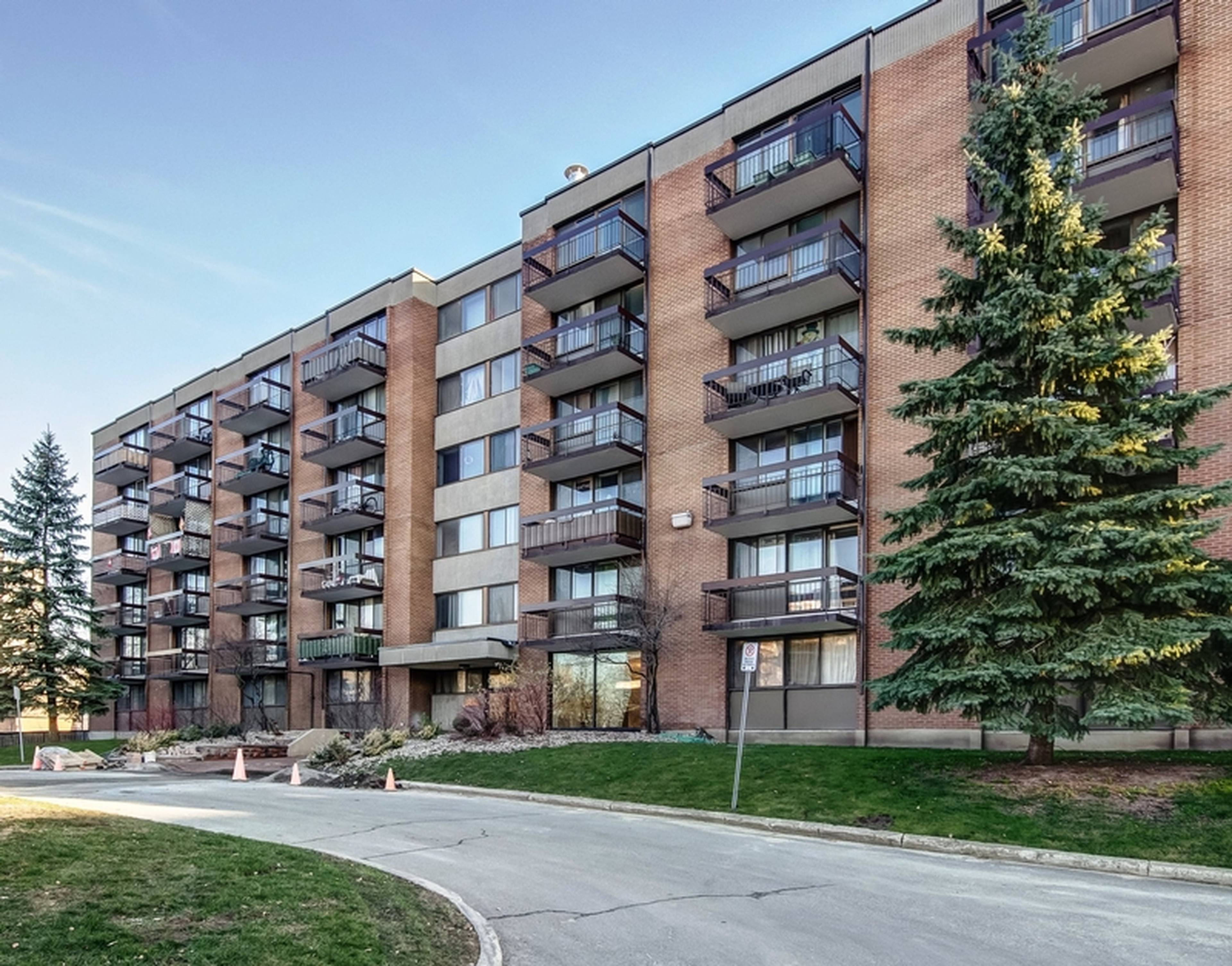 2900 Carling Ave, Ottawa, ON 1 Bedroom Apartment for Rent liv.rent