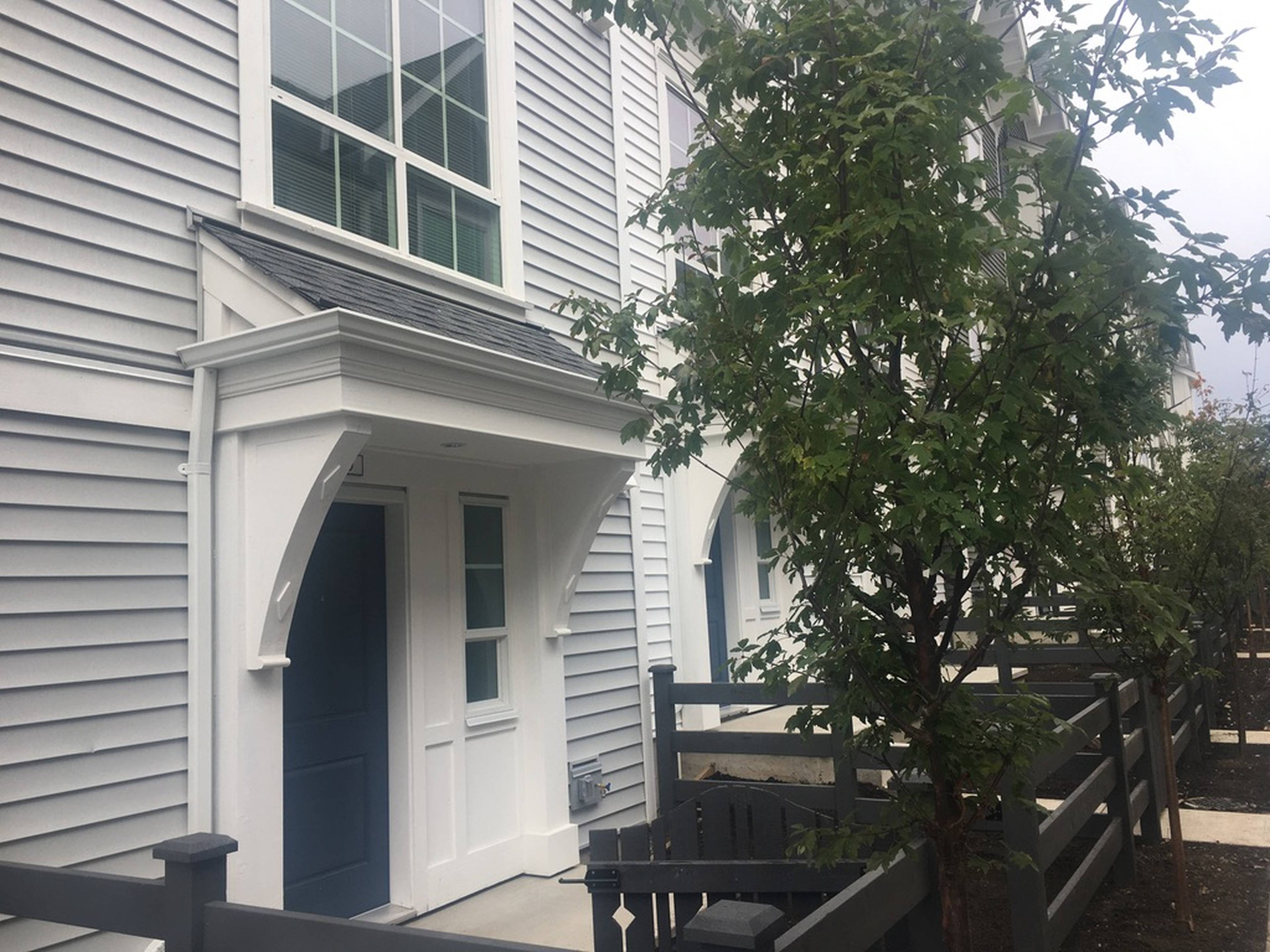 2838 Livingstone Ave, Abbotsford, BC 2 Bedroom Townhouse for Rent