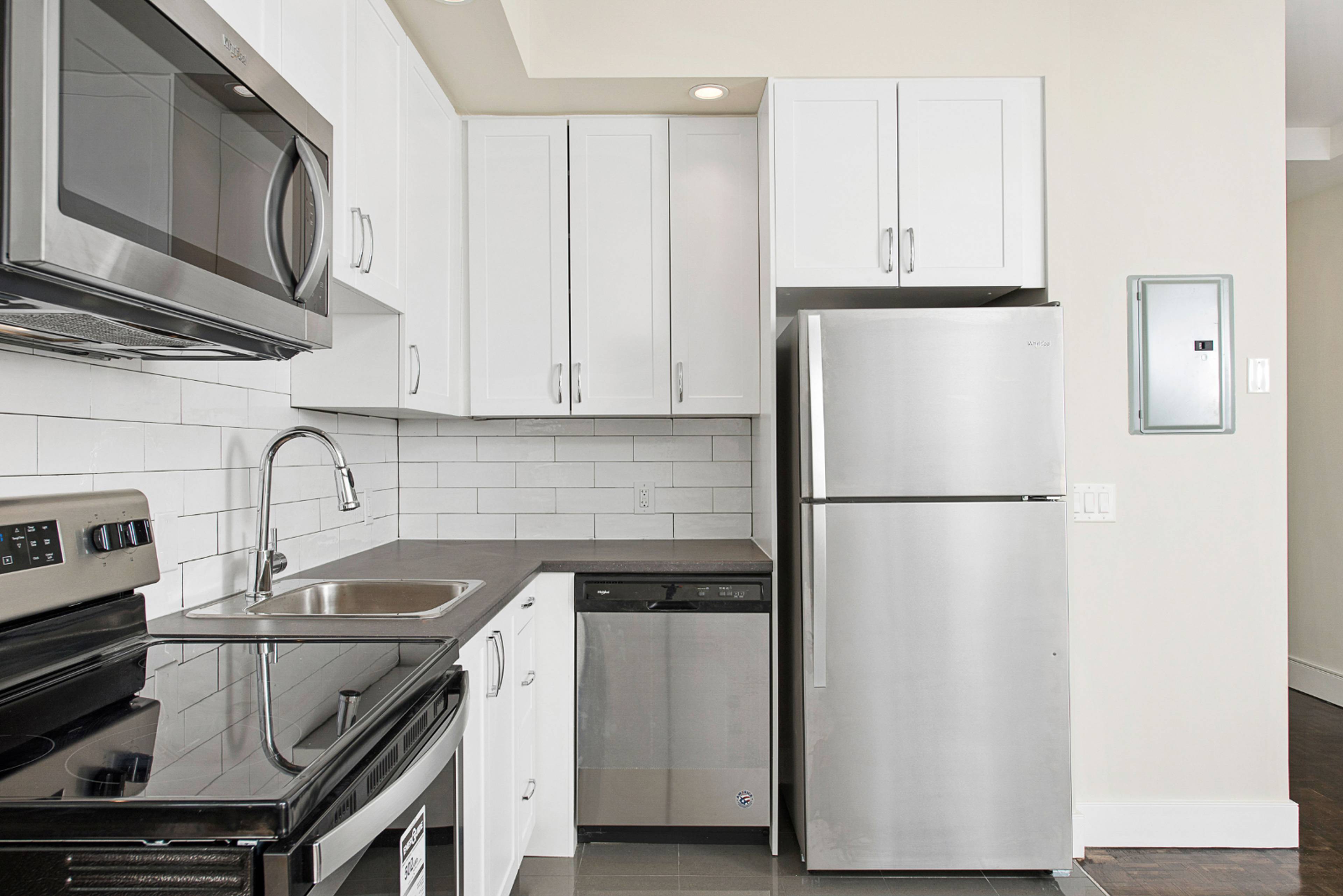 2 Bedroom 150 Darling St, Brantford, ON 2 Bedroom Apartment for