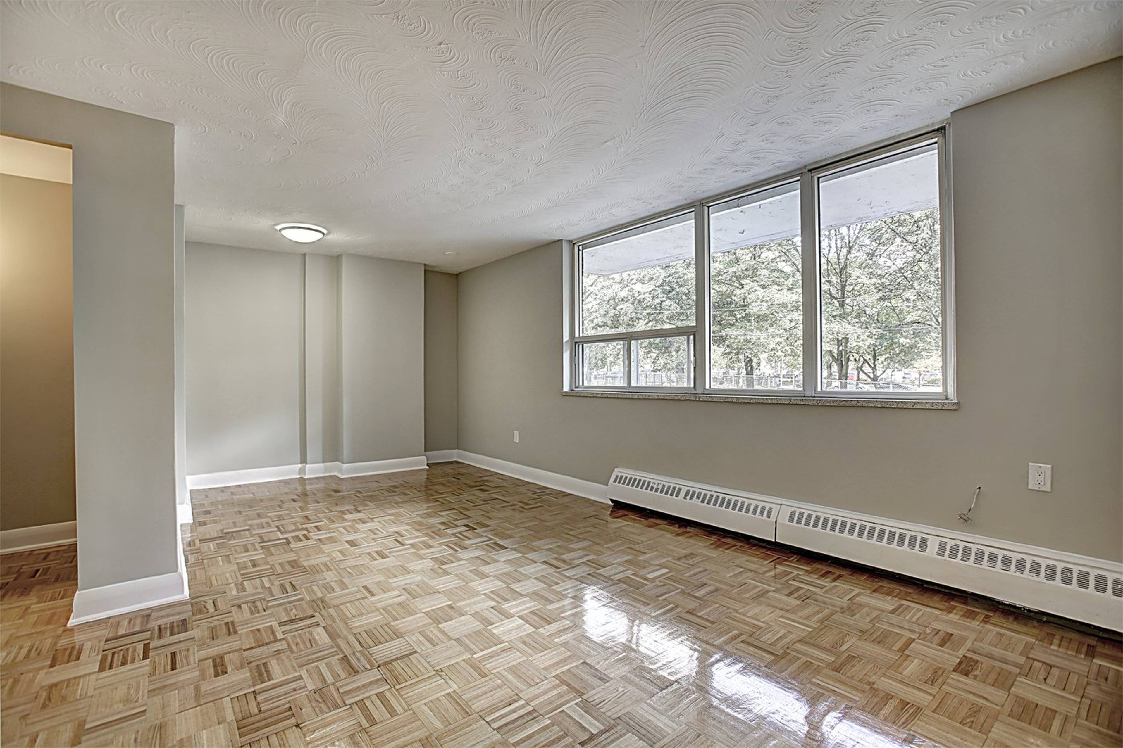 2 Bedroom 91 Jameson Avenue, Toronto, ON 2 Bedroom Apartment for