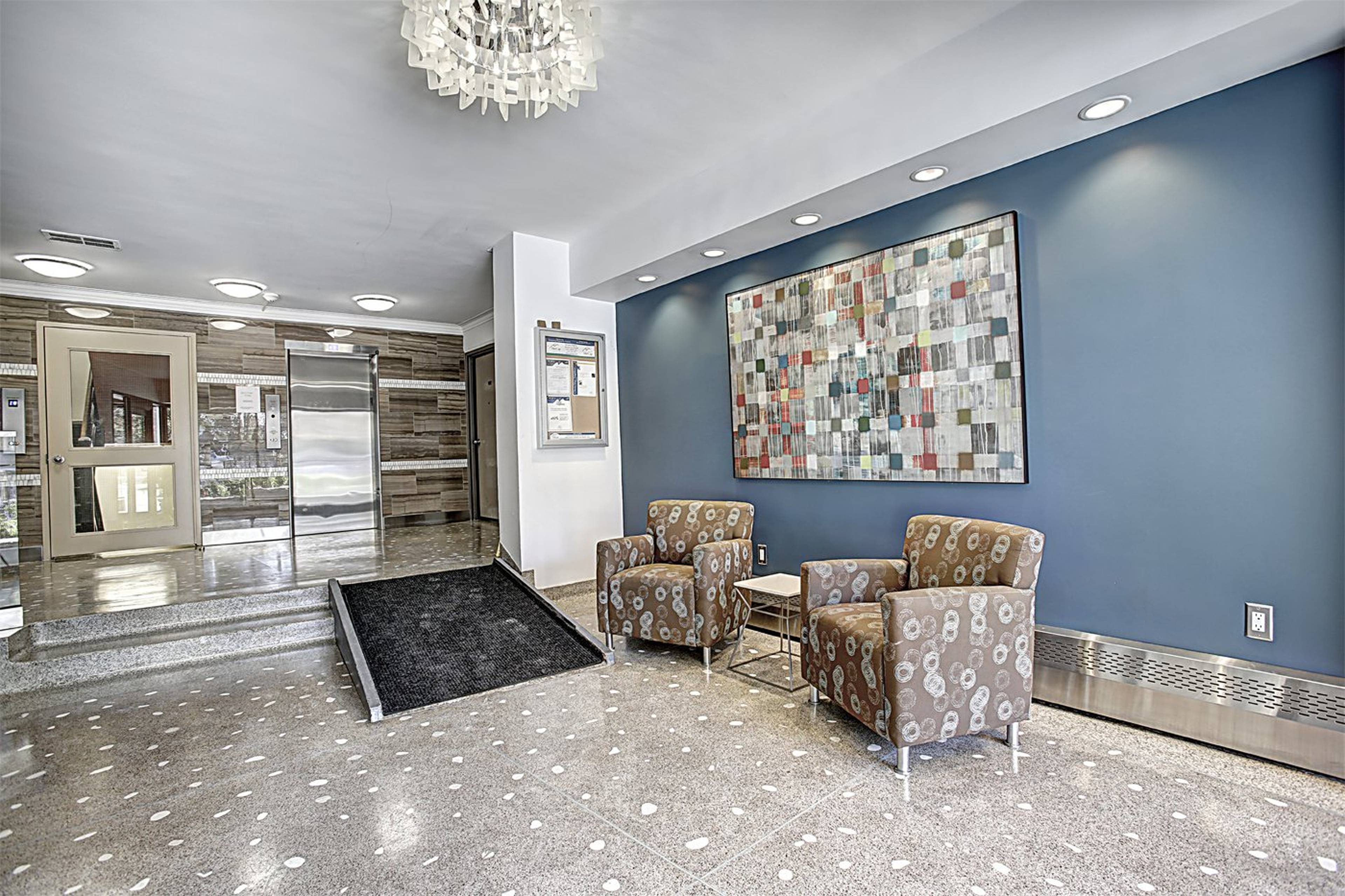 2 Bedroom 91 Jameson Avenue, Toronto, ON 2 Bedroom Apartment for