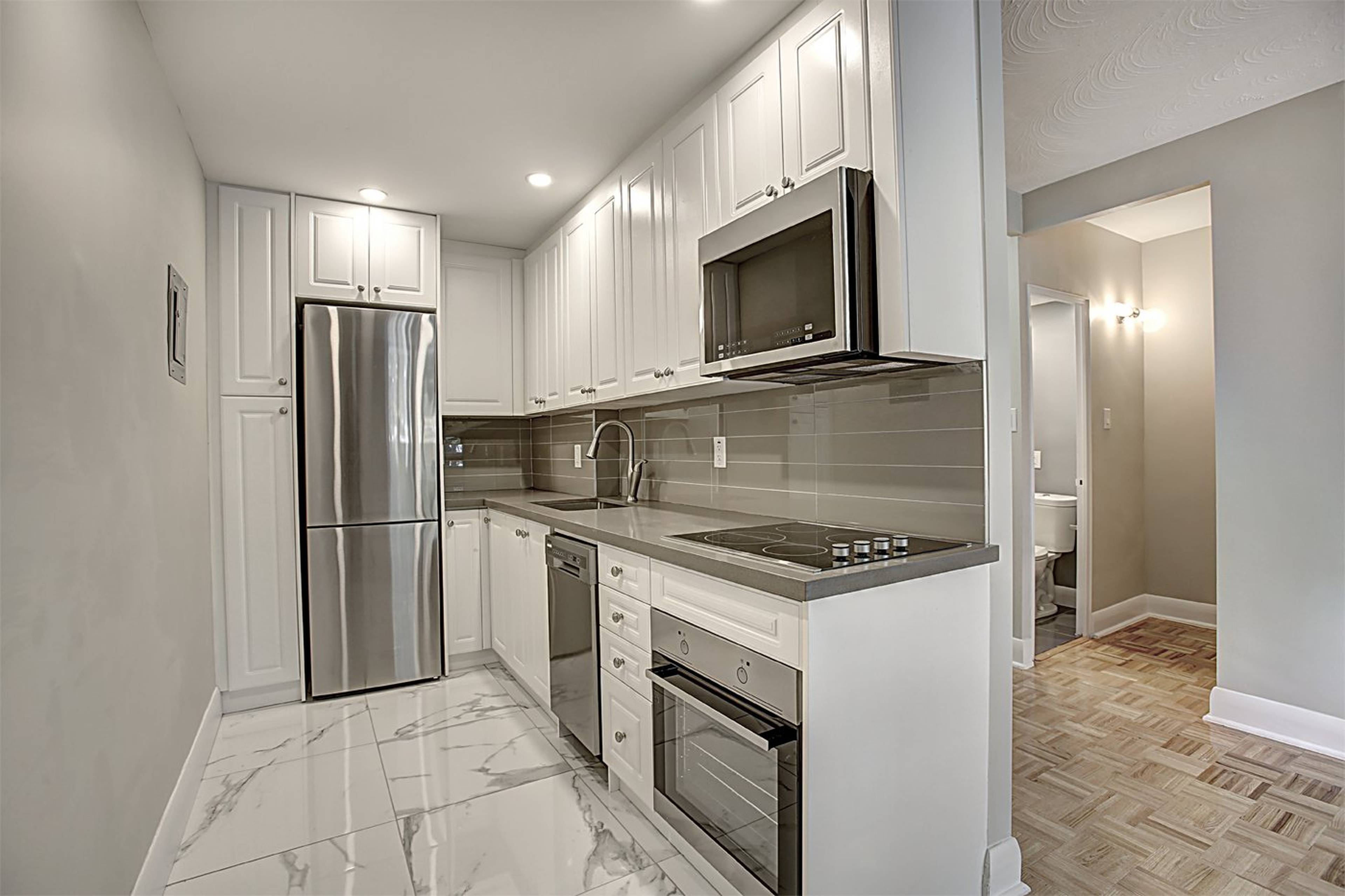 2 Bedroom 91 Jameson Avenue, Toronto, ON 2 Bedroom Apartment for