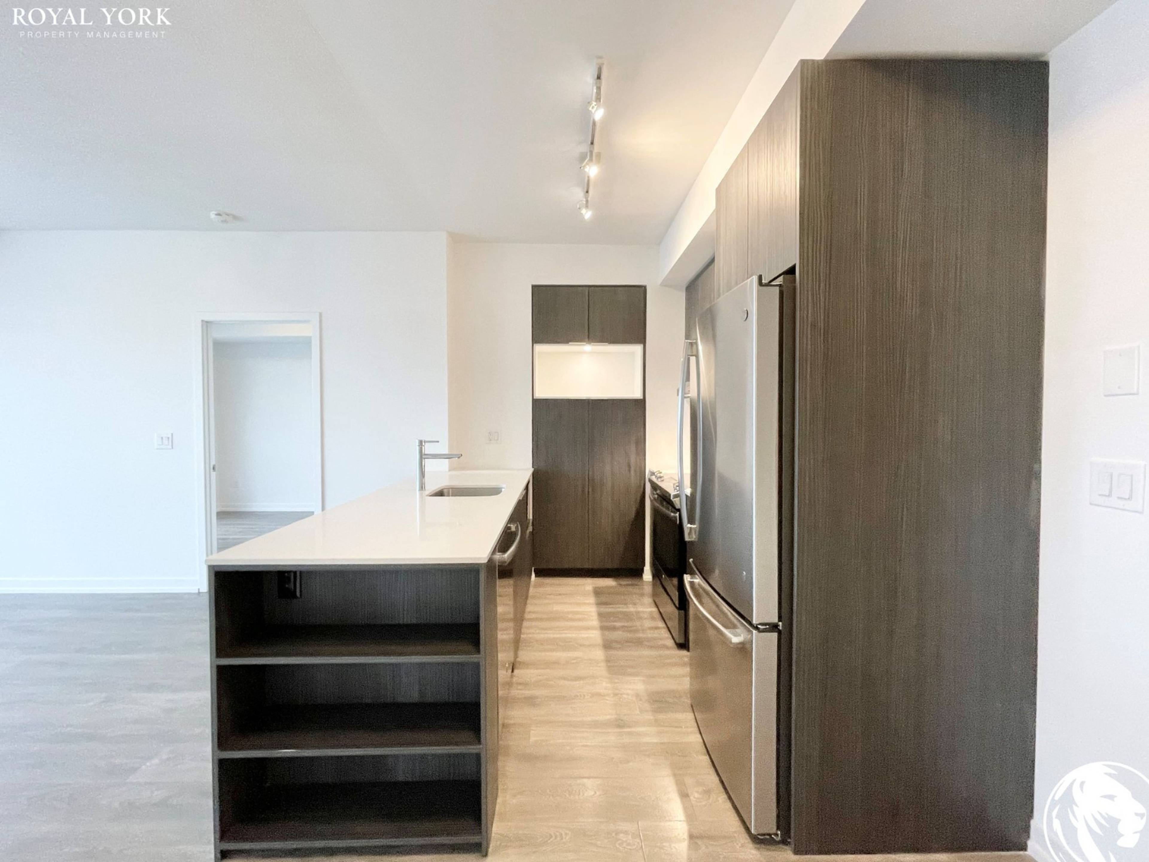 615 2520 Eglinton Ave W, Mississauga, ON 2 Bedroom Apartment for Rent liv.rent