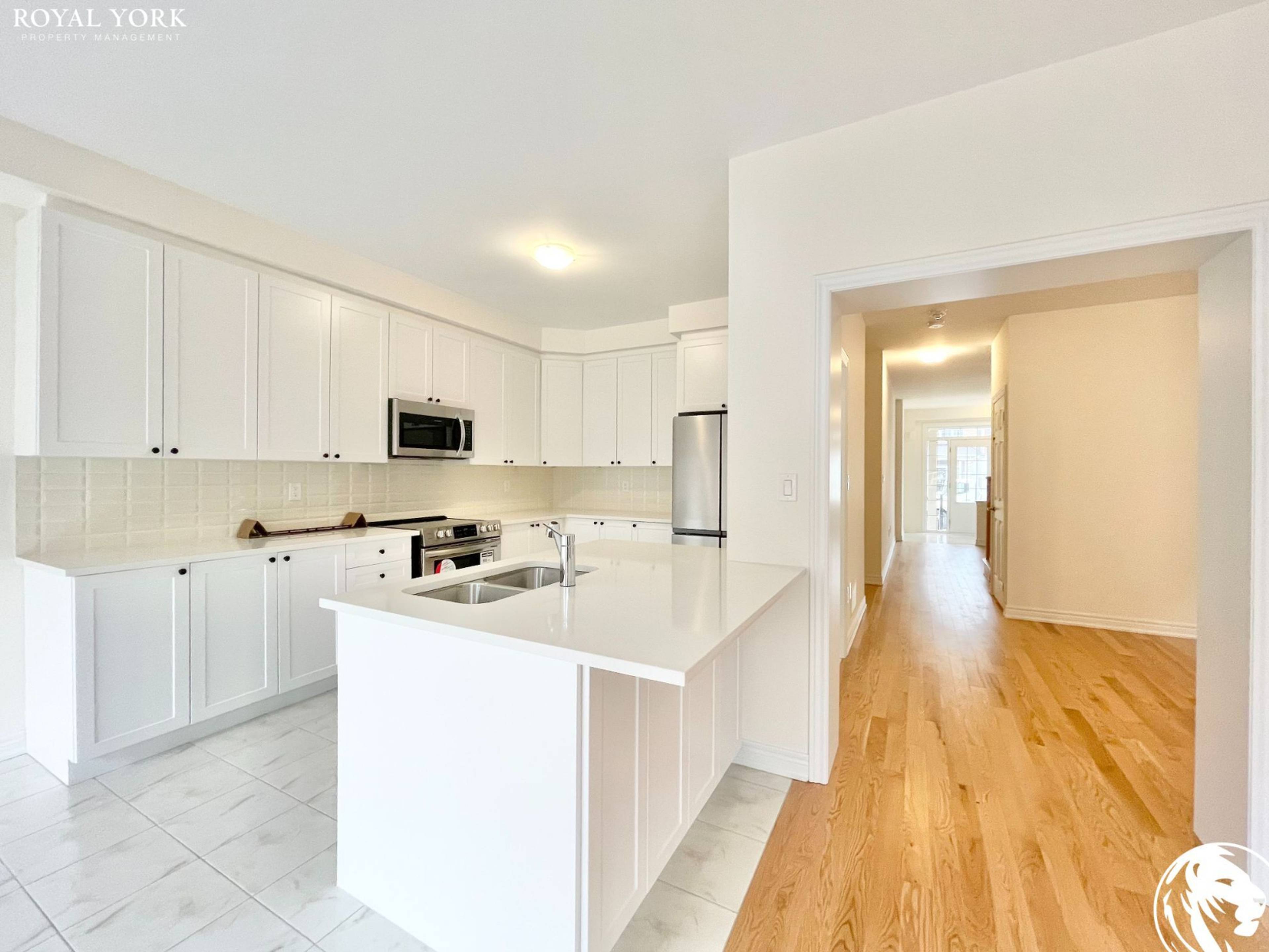 2564 Craftsman Drive, Oshawa, ON 4 Bedroom House for Rent liv.rent