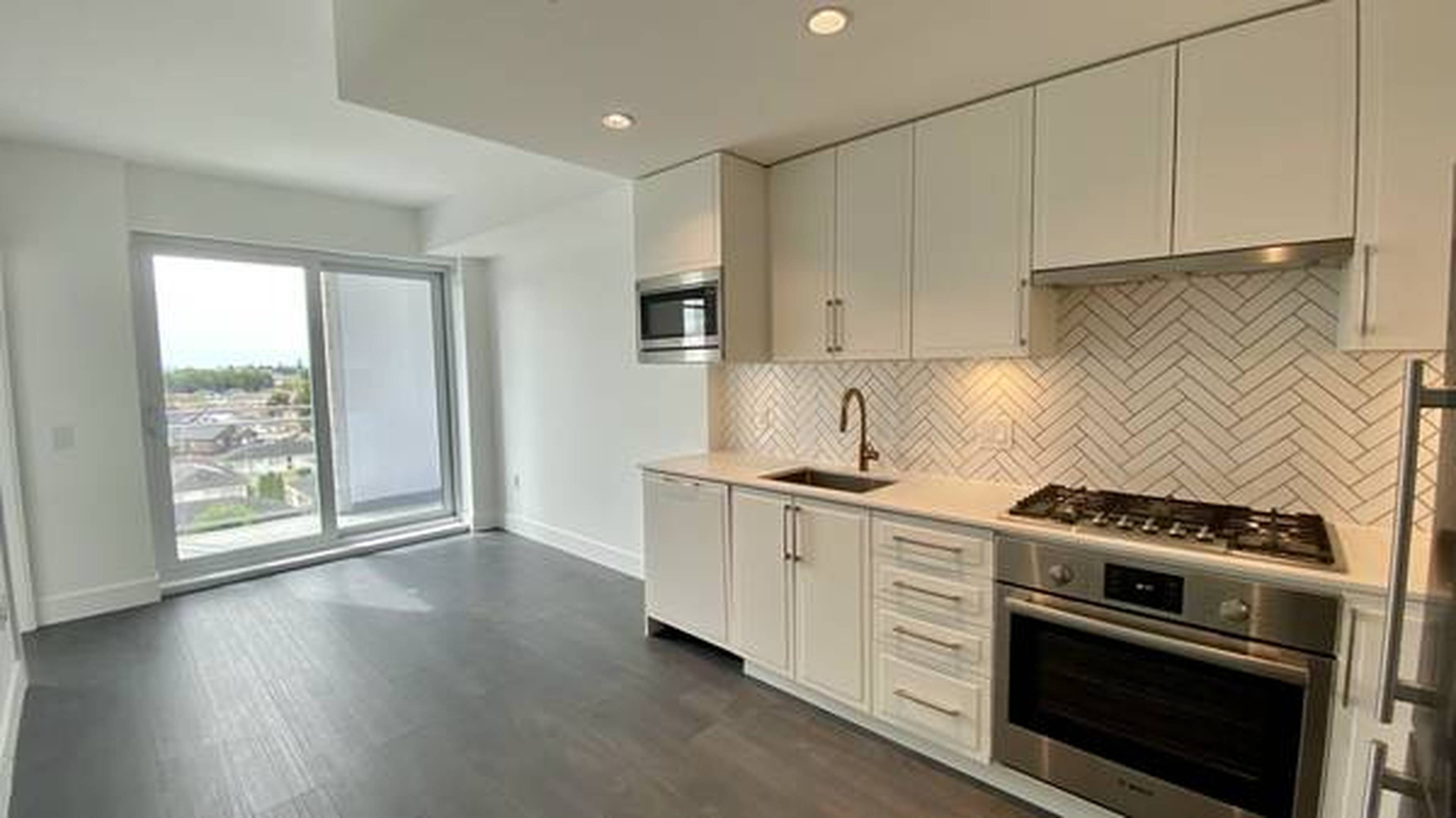 2435 Kingsway, Vancouver, BC 2 Bedroom Apartment for Rent liv.rent