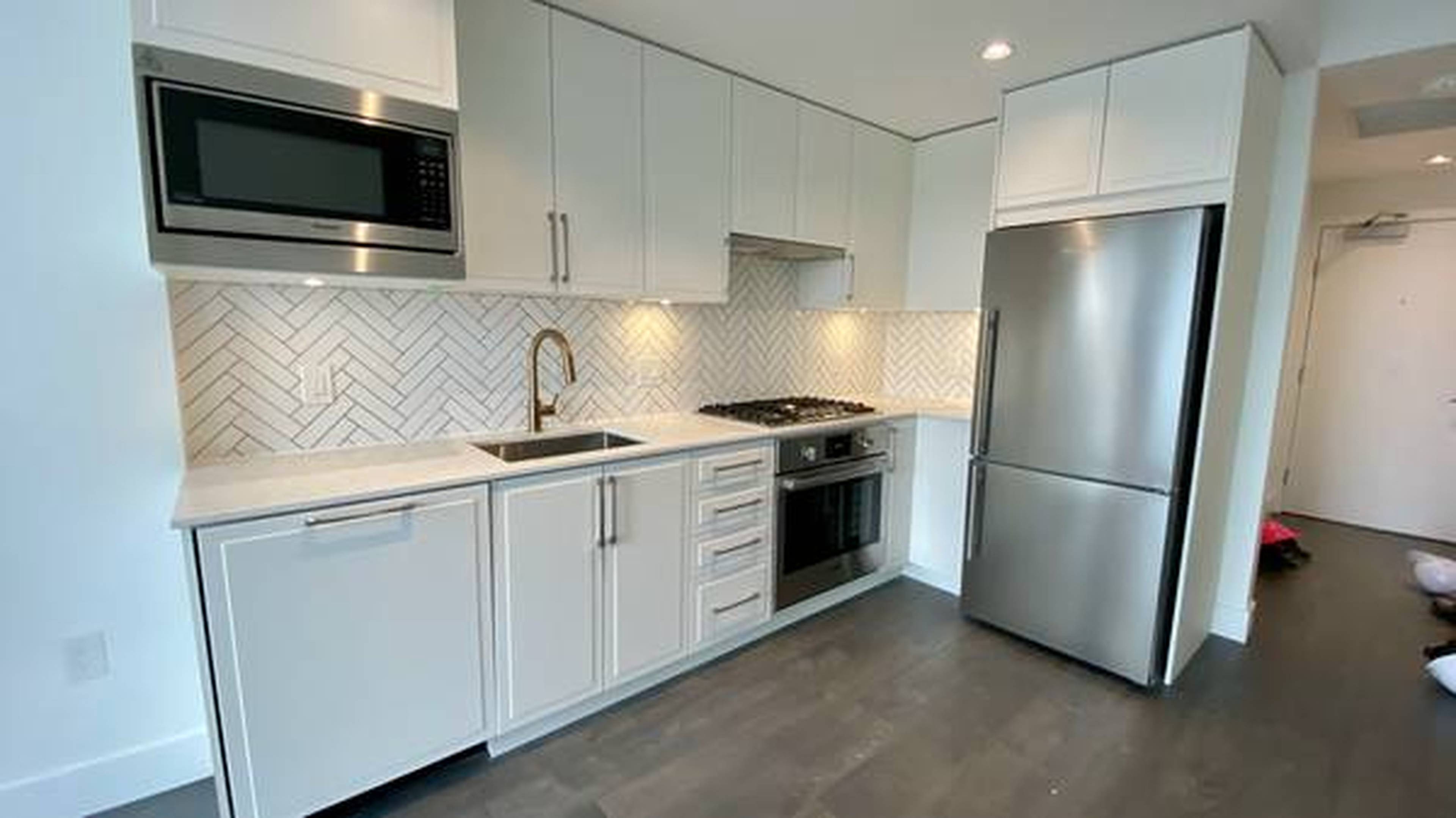 2435 Kingsway, Vancouver, BC 2 Bedroom Apartment for Rent liv.rent