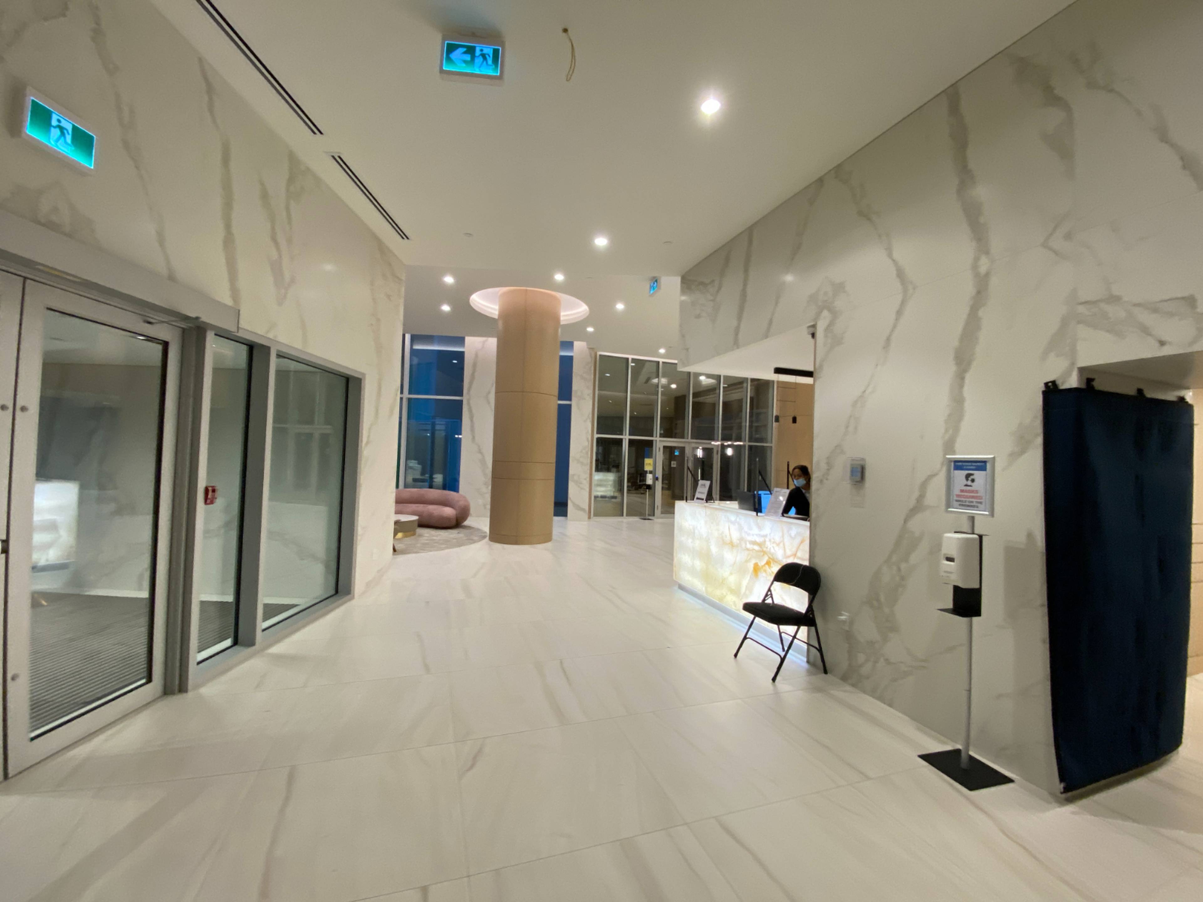 35/F 9887 Whalley Blvd, Surrey, BC 1 Bedroom Apartment for Rent liv.rent