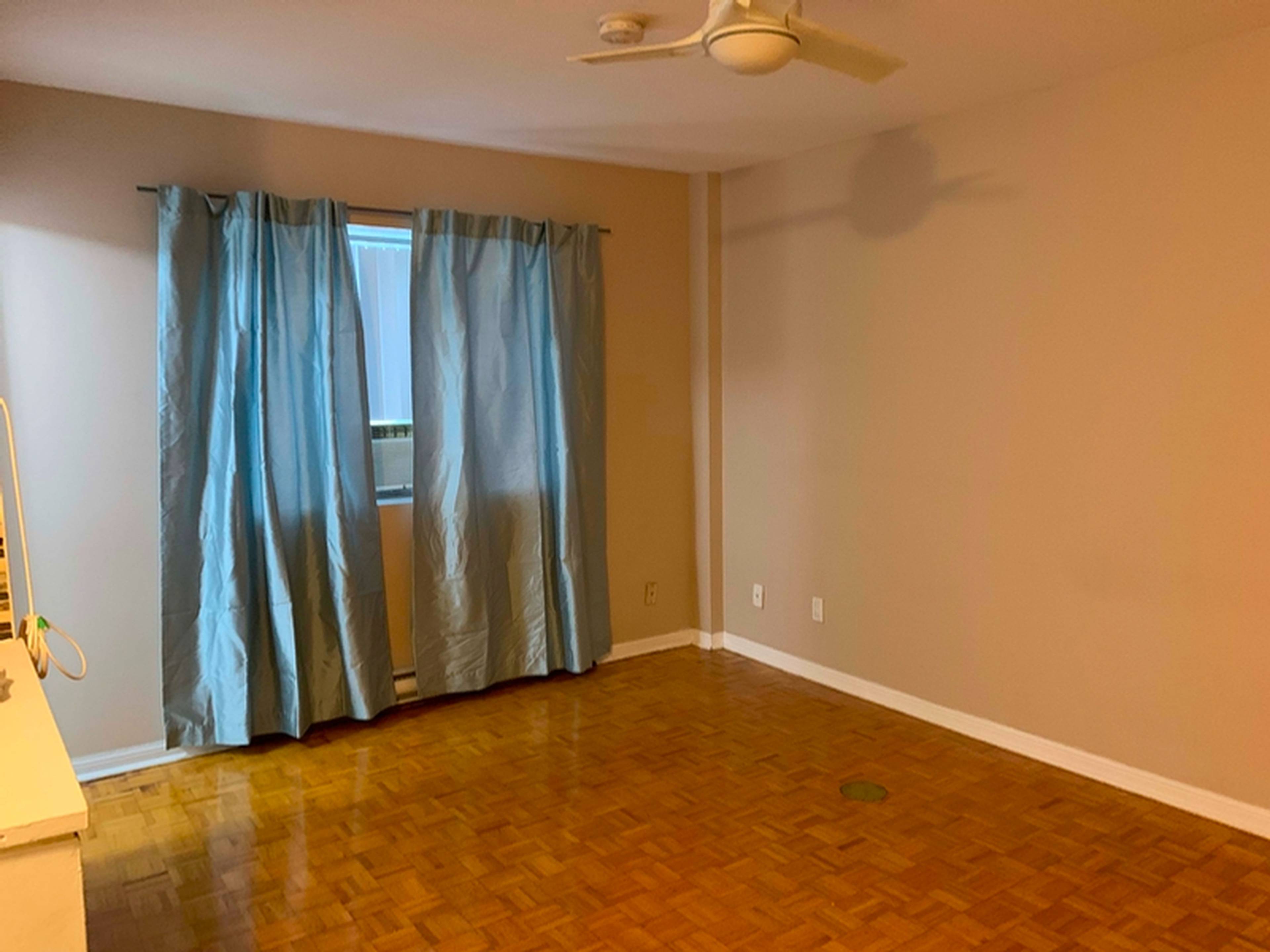 1 Bedroom 608 Church St, Toronto, ON 1 Bedroom Apartment for Rent