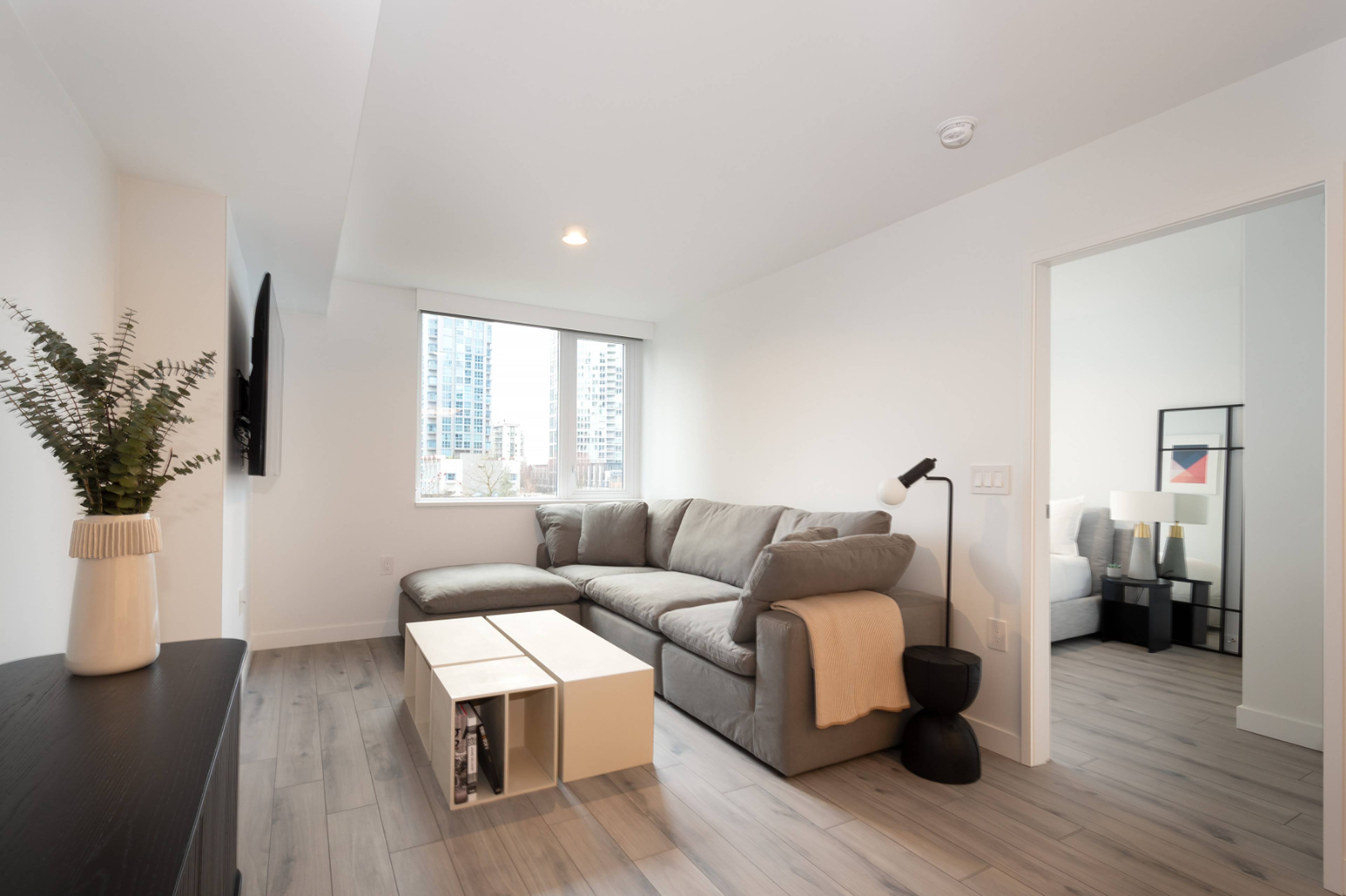 1107 Richards St, Vancouver, BC 2 Bedroom Apartment for Rent liv.rent